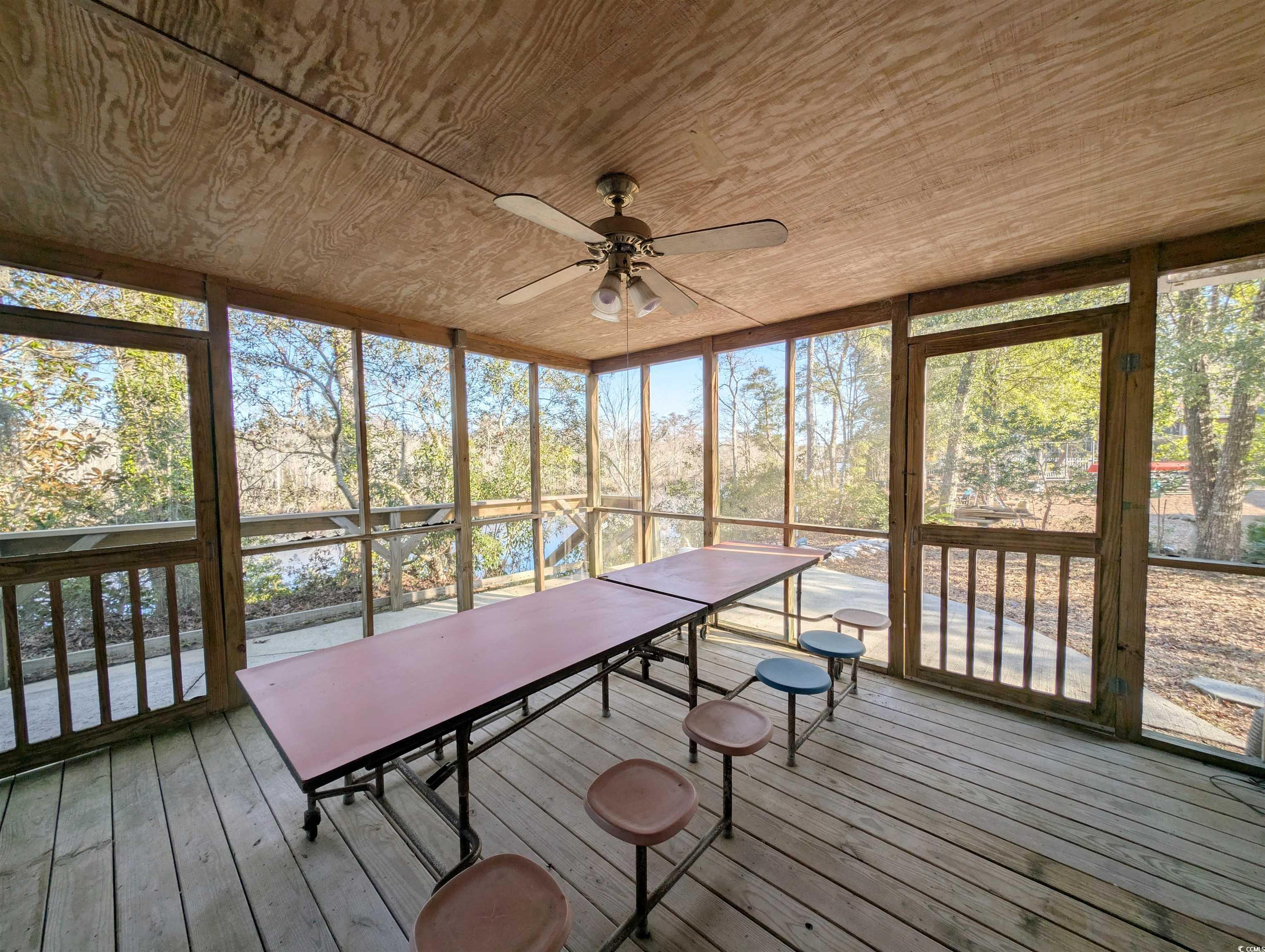 462 Mohican Dr. Property Photo 37