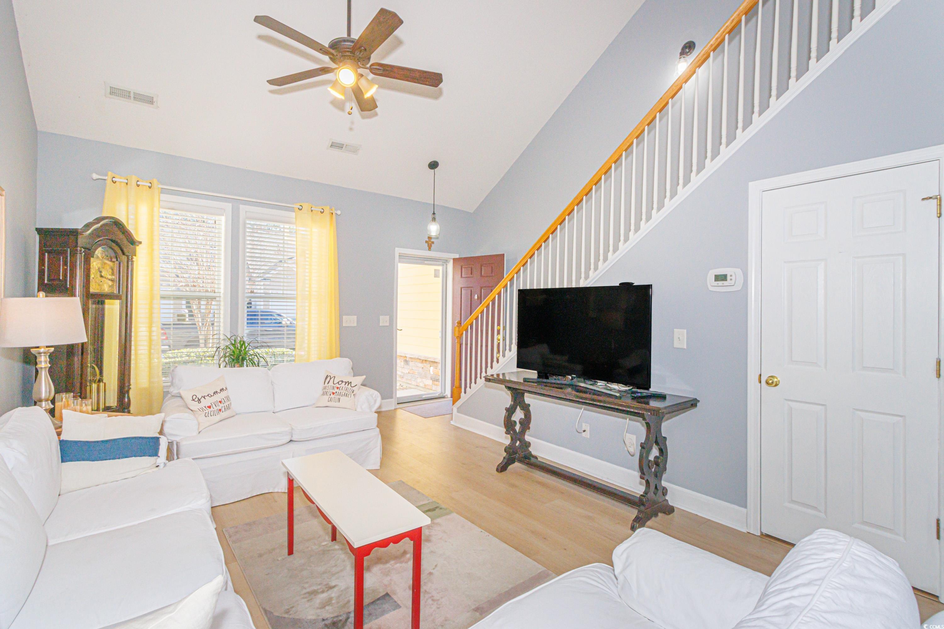 306 River Rock Ln. Property Photo 6