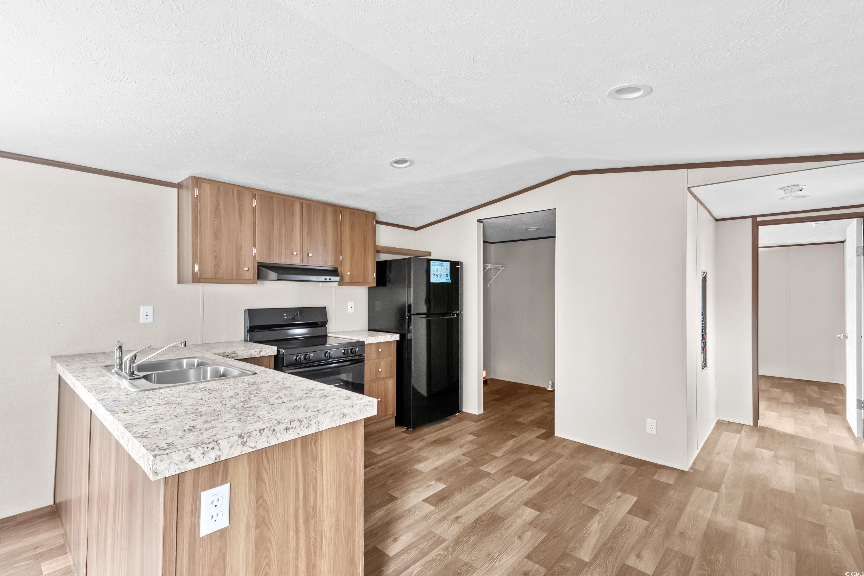 540 Key Largo Ave. Property Photo 3