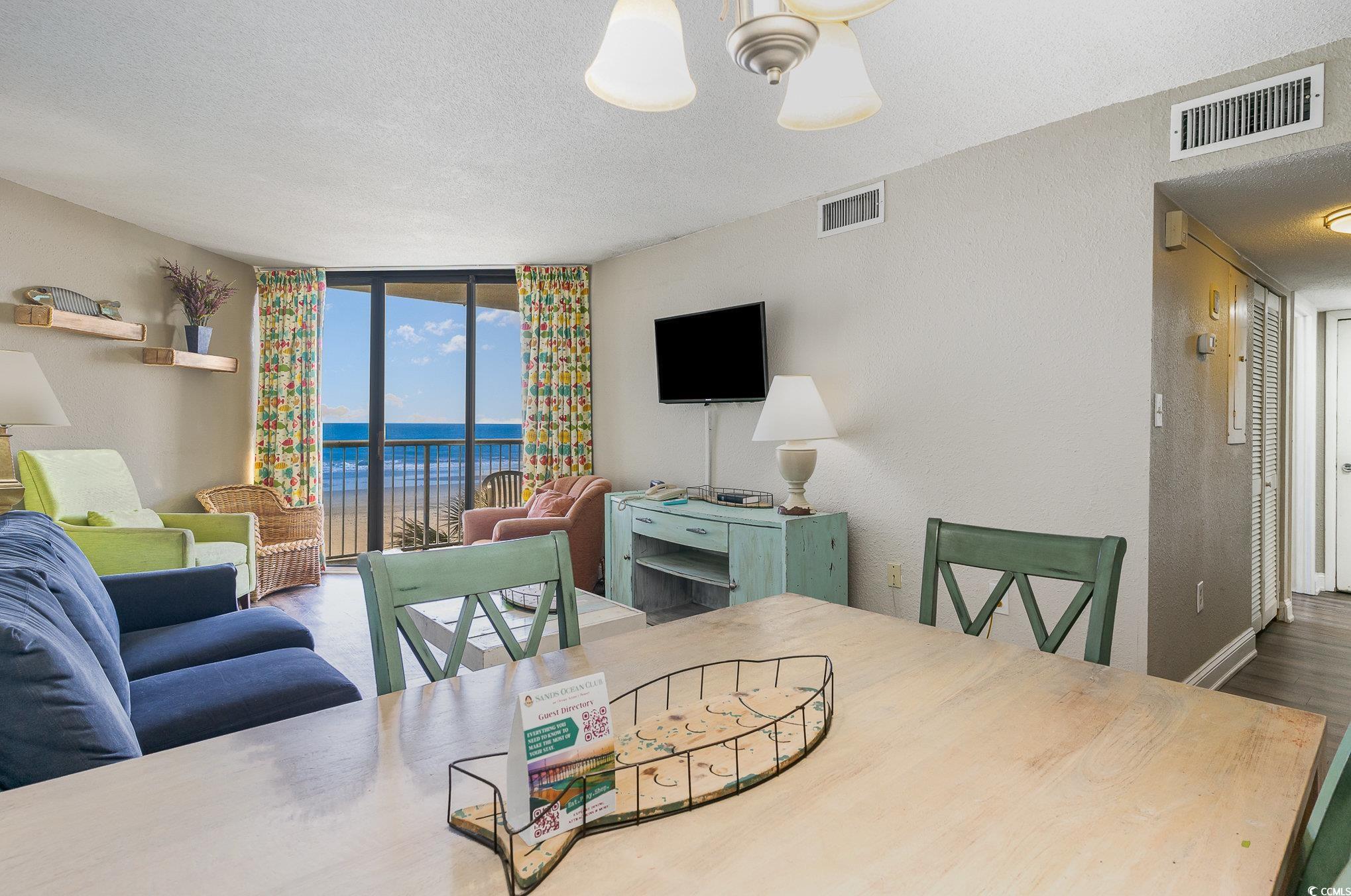 9550 Shore Dr. Property Photo 6