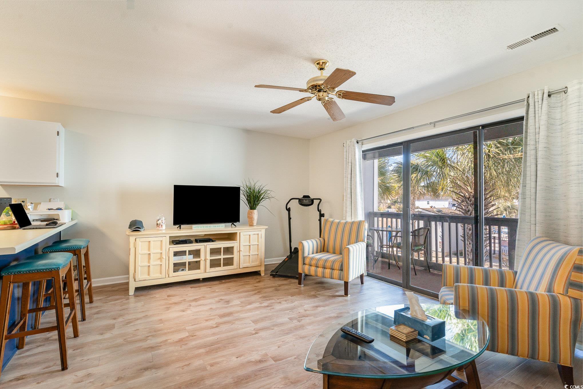 1891 Colony Dr. Property Photo 6