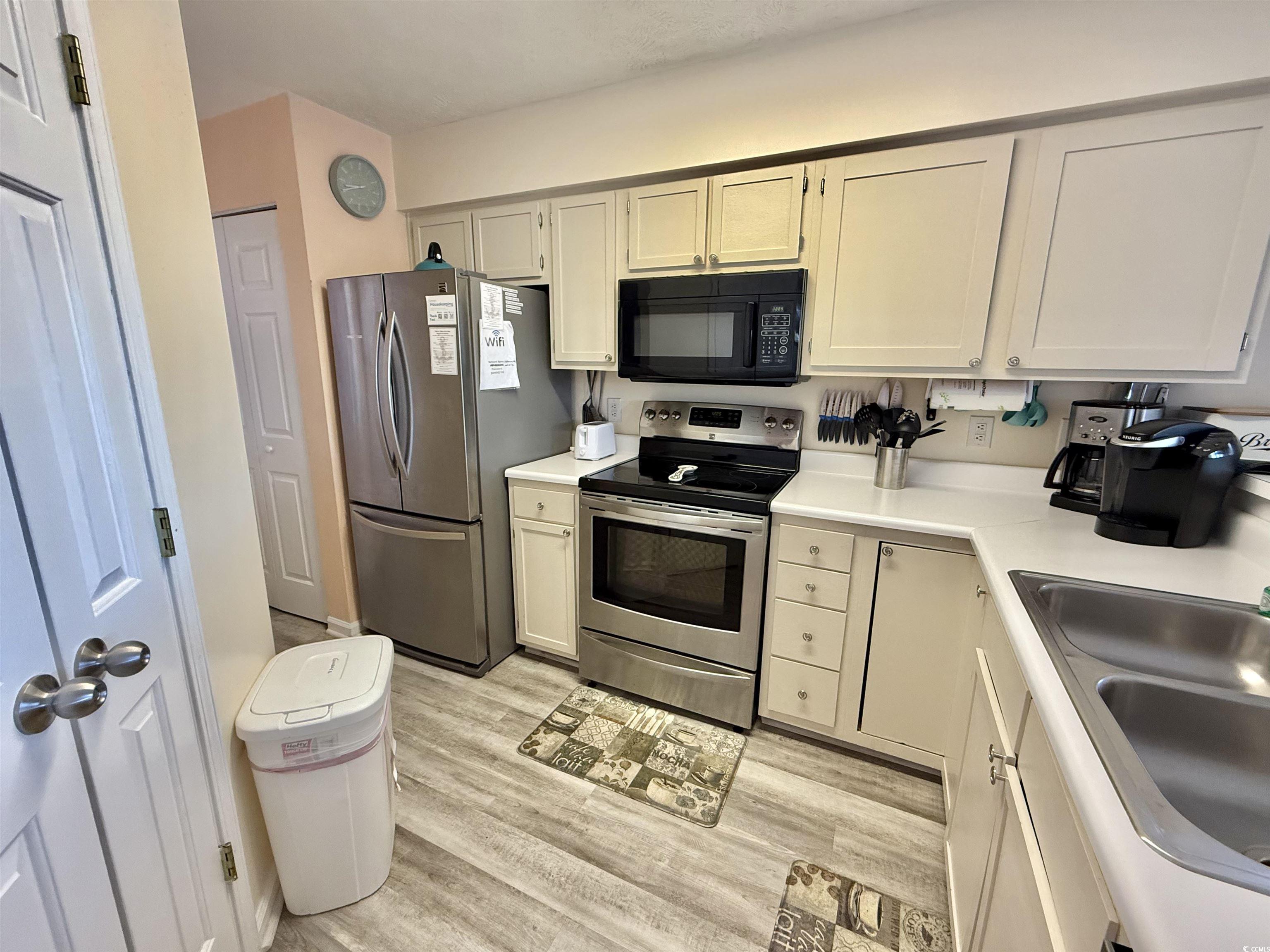 638 Waterway Village Blvd. Property Photo 3