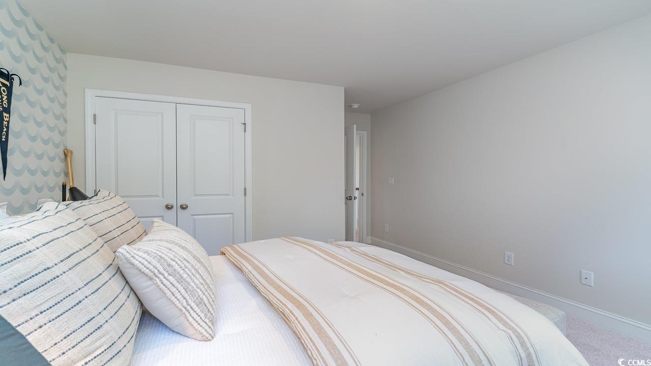 378 Glacier Way Property Photo 16