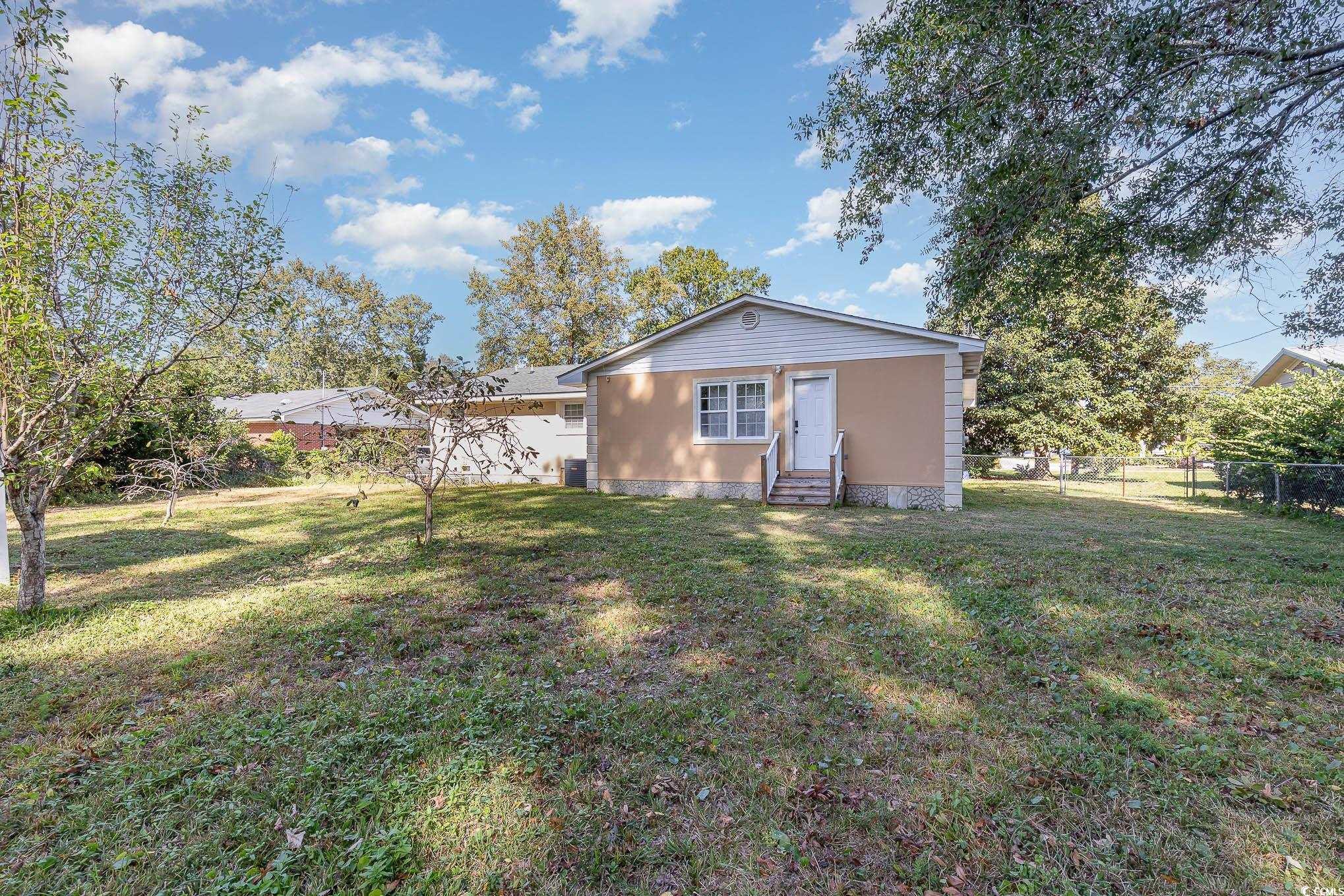 709 63rd Ave. N Property Photo 6