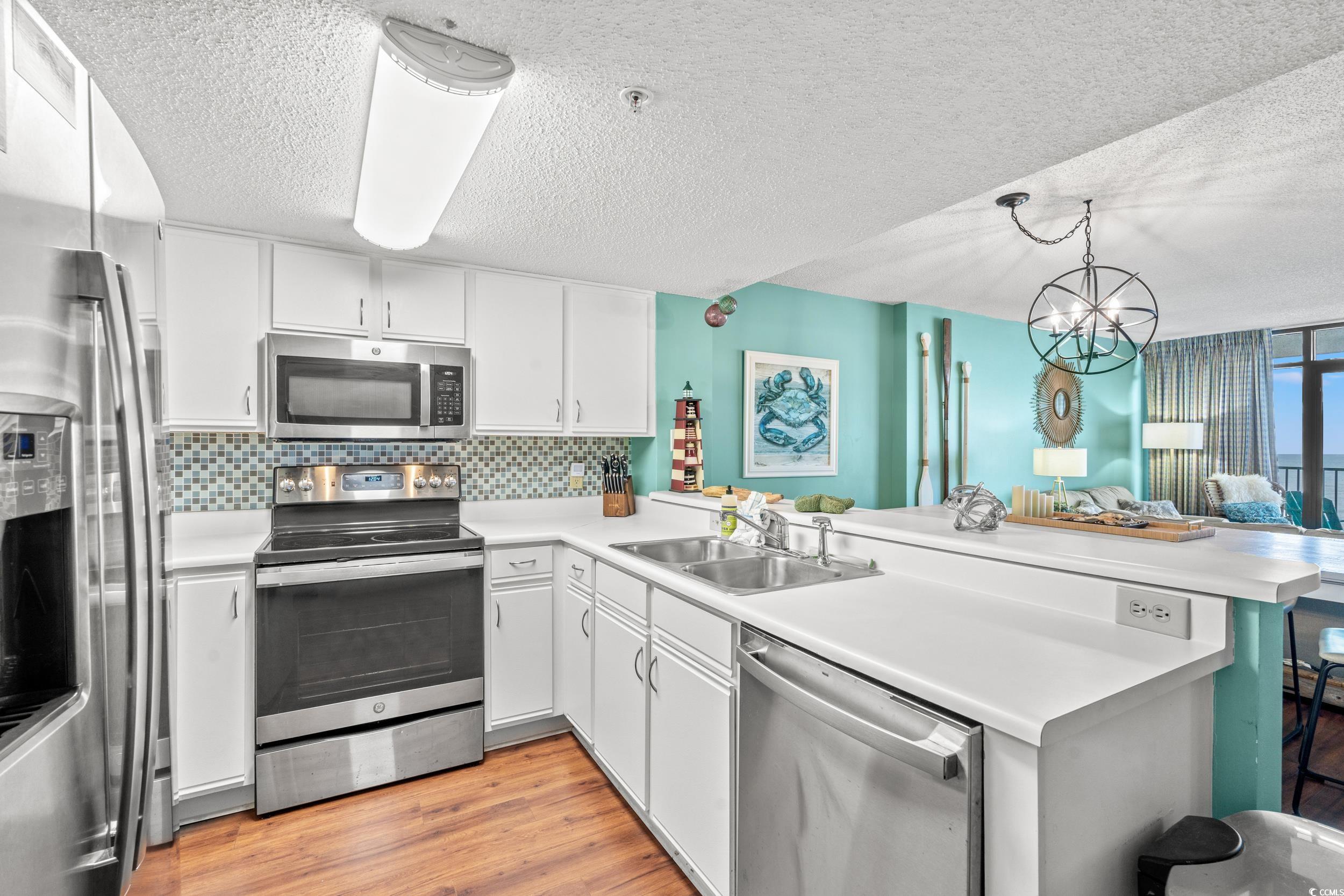 501 S Ocean Blvd. Property Photo 2