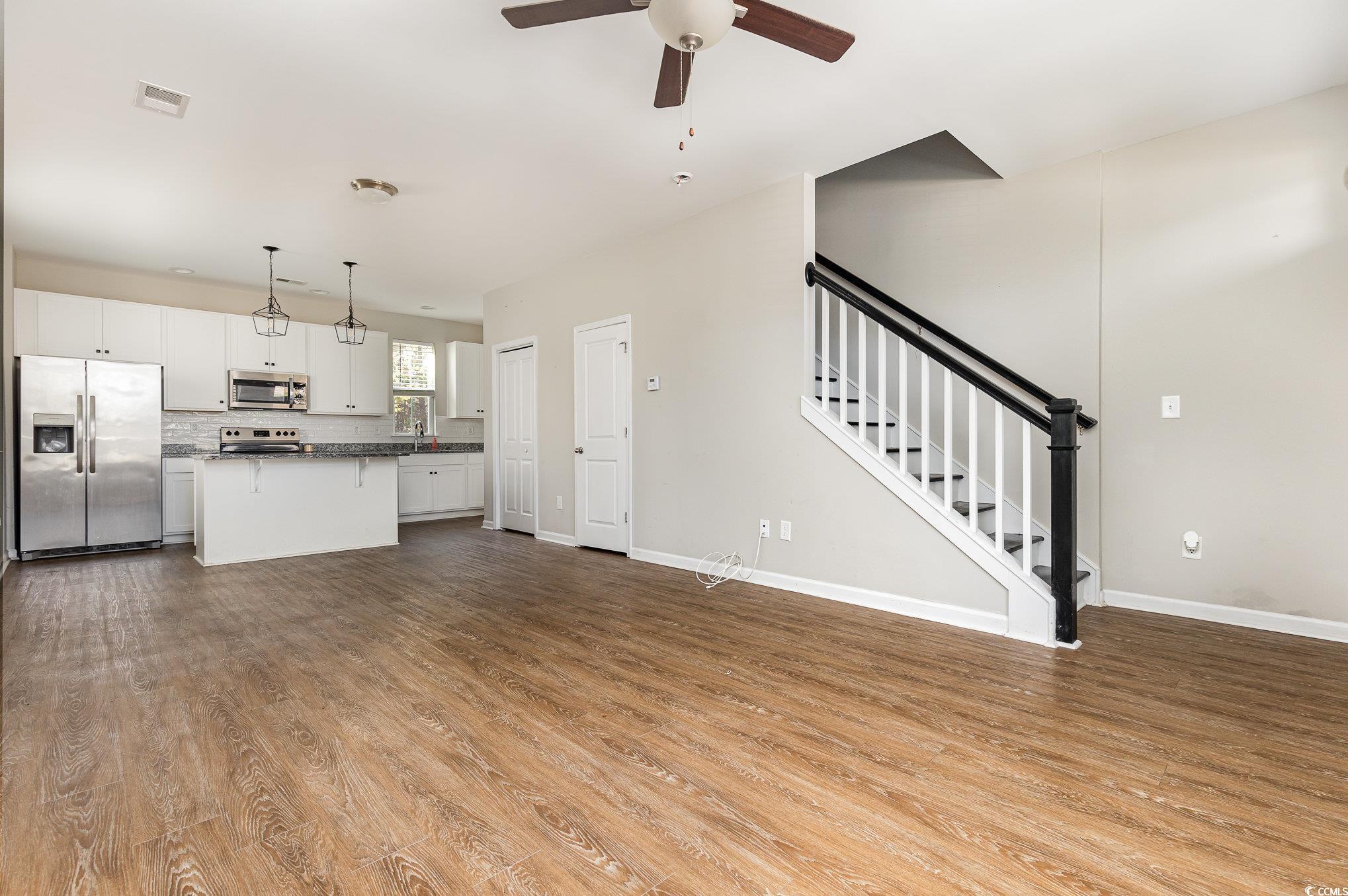 3525 Bristol Ln. Property Photo 7