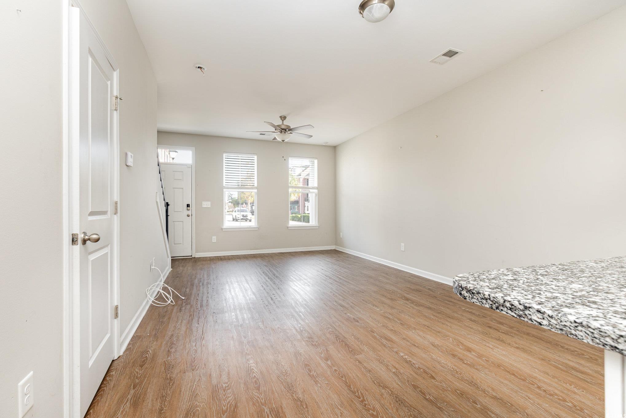 3525 Bristol Ln. Property Photo 9