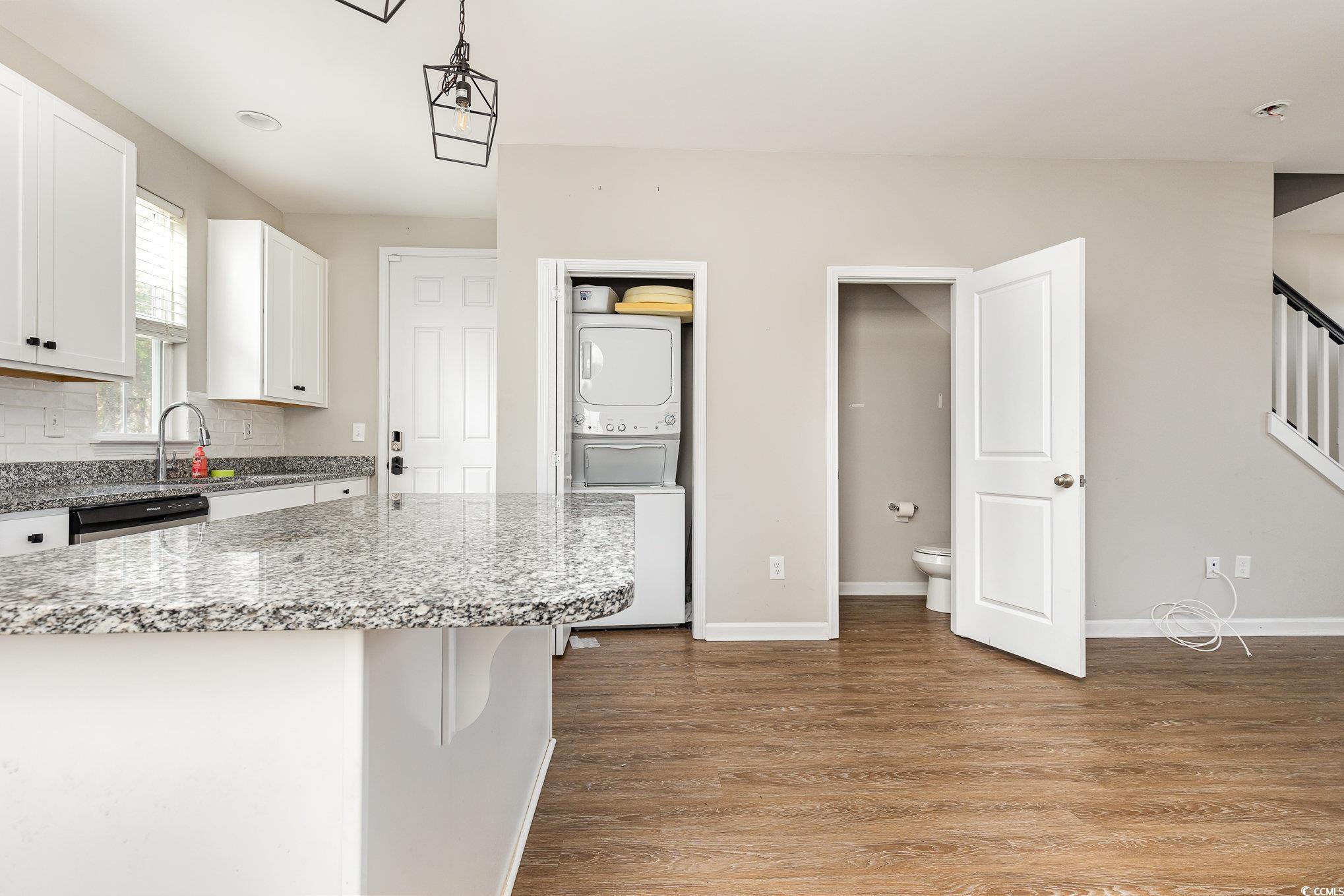 3525 Bristol Ln. Property Photo 11