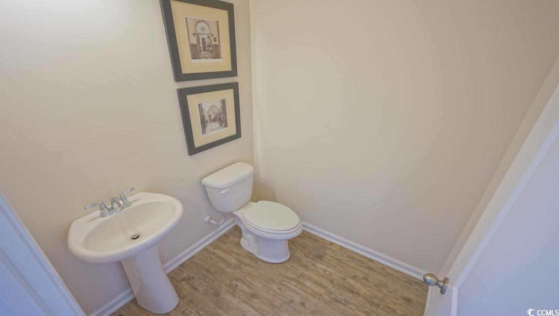 511 Firouz Dr Property Photo 5