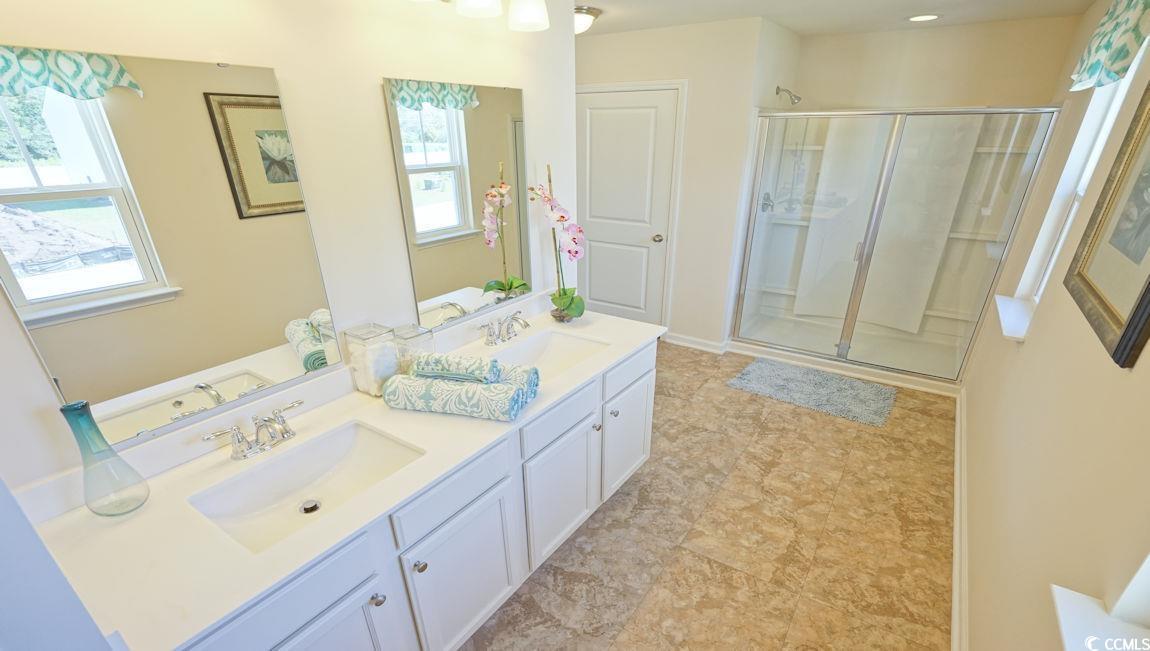 511 Firouz Dr Property Photo 27