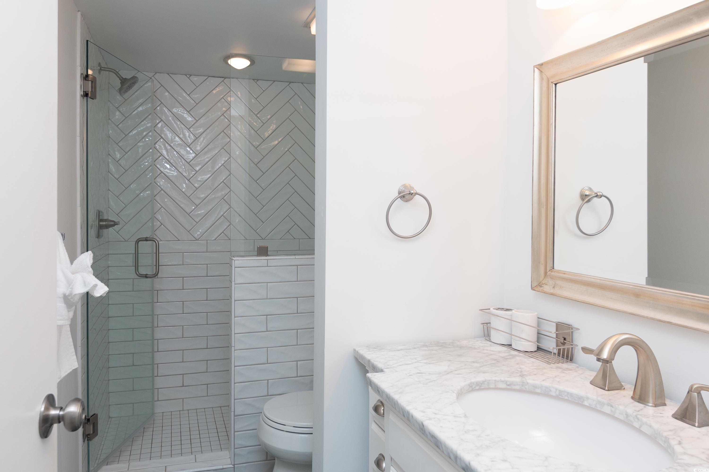 306 Westbury Ct. Property Photo 6