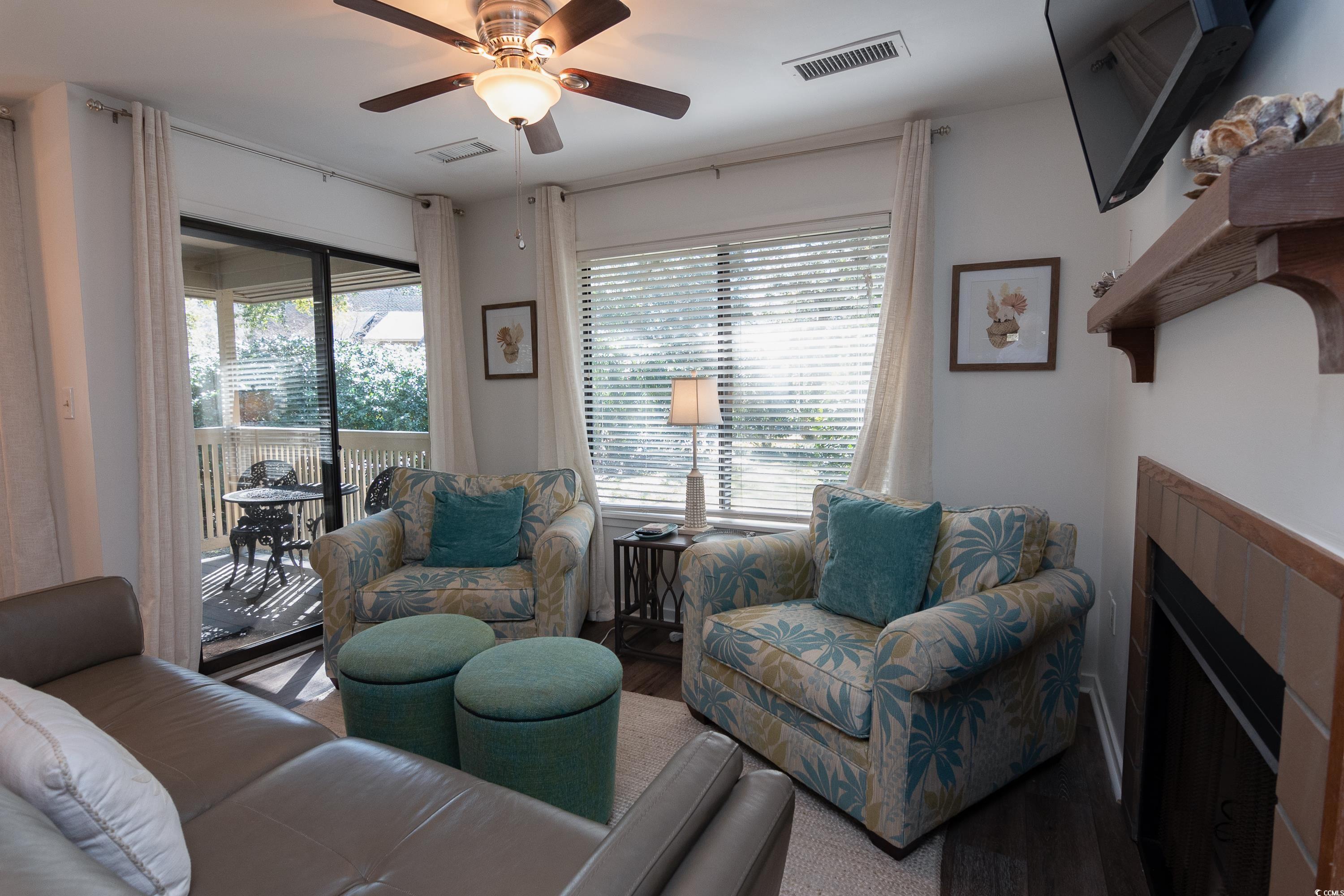 306 Westbury Ct. Property Photo 12