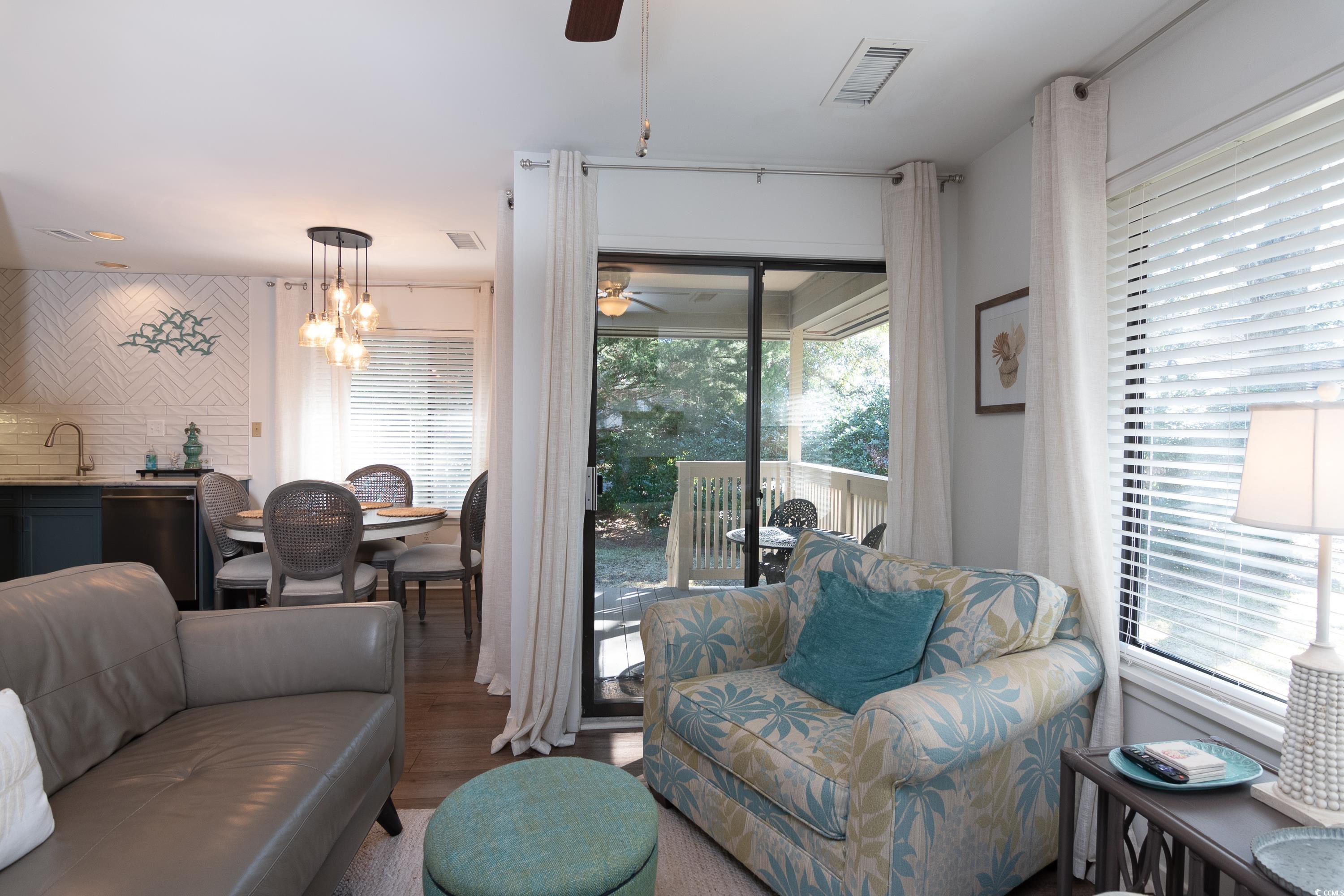 306 Westbury Ct. Property Photo 15
