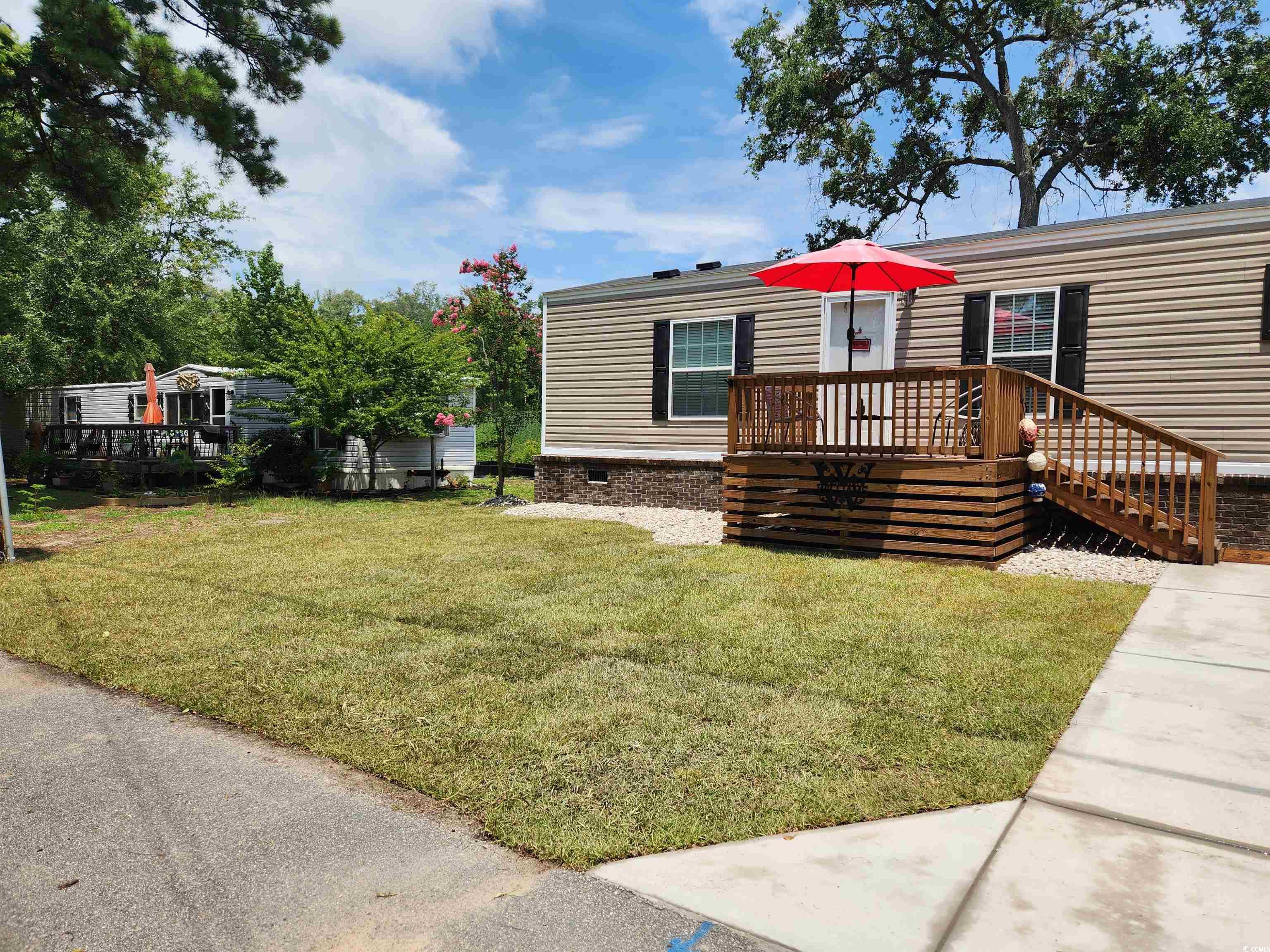 818 Wayne St. Property Photo 3