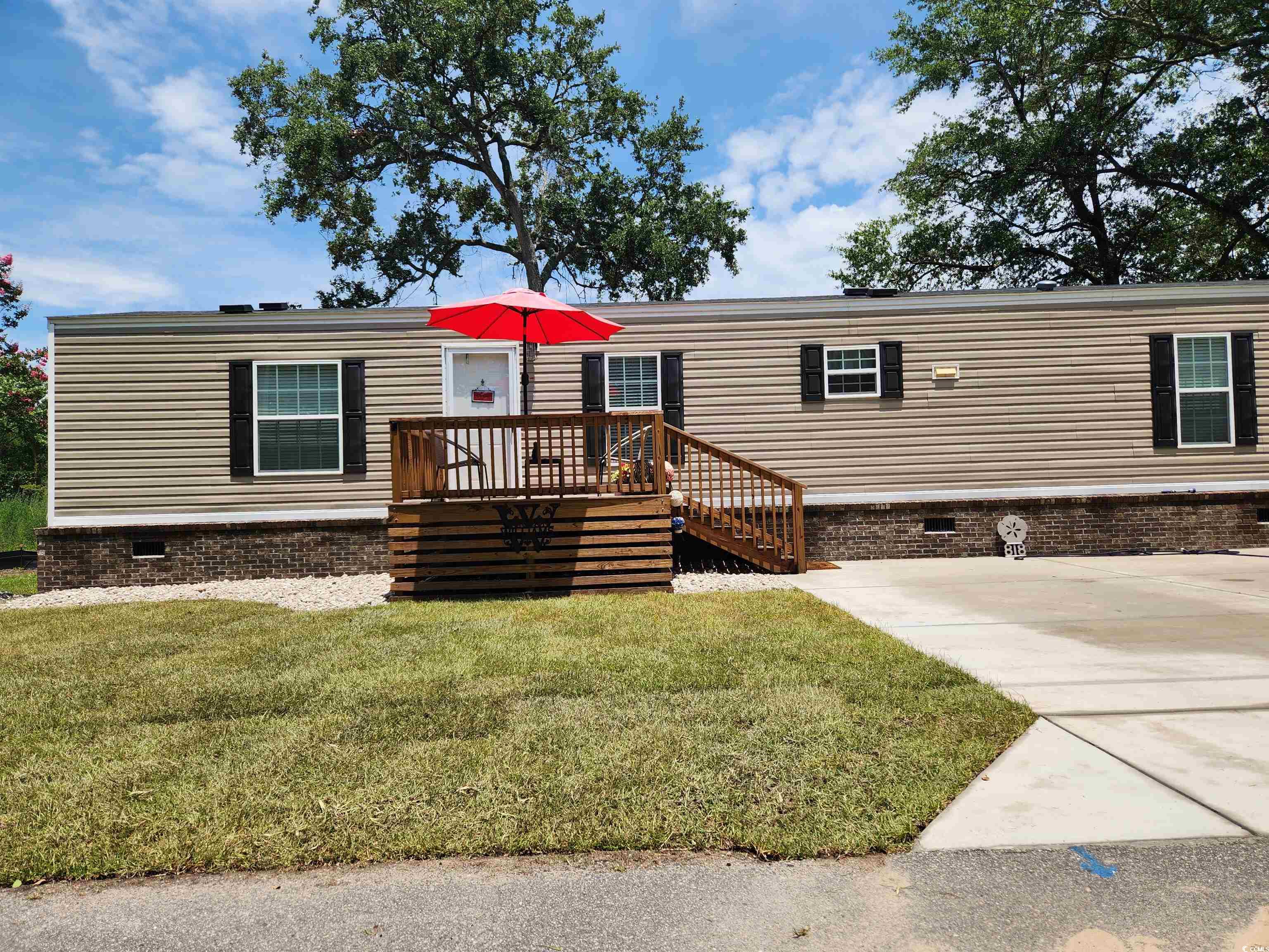 818 Wayne St. Property Photo 4