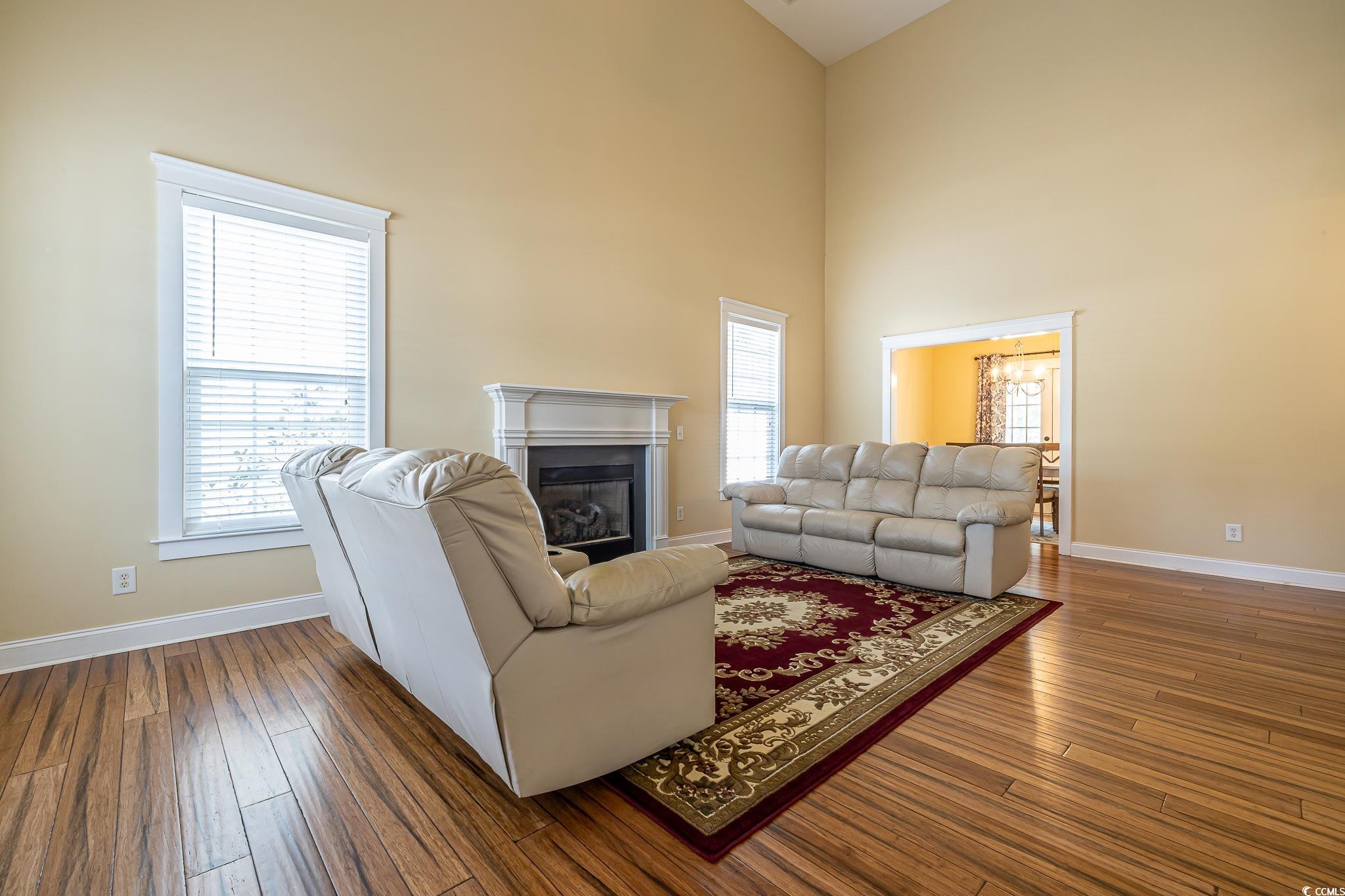 217 Appian Way Property Photo 24