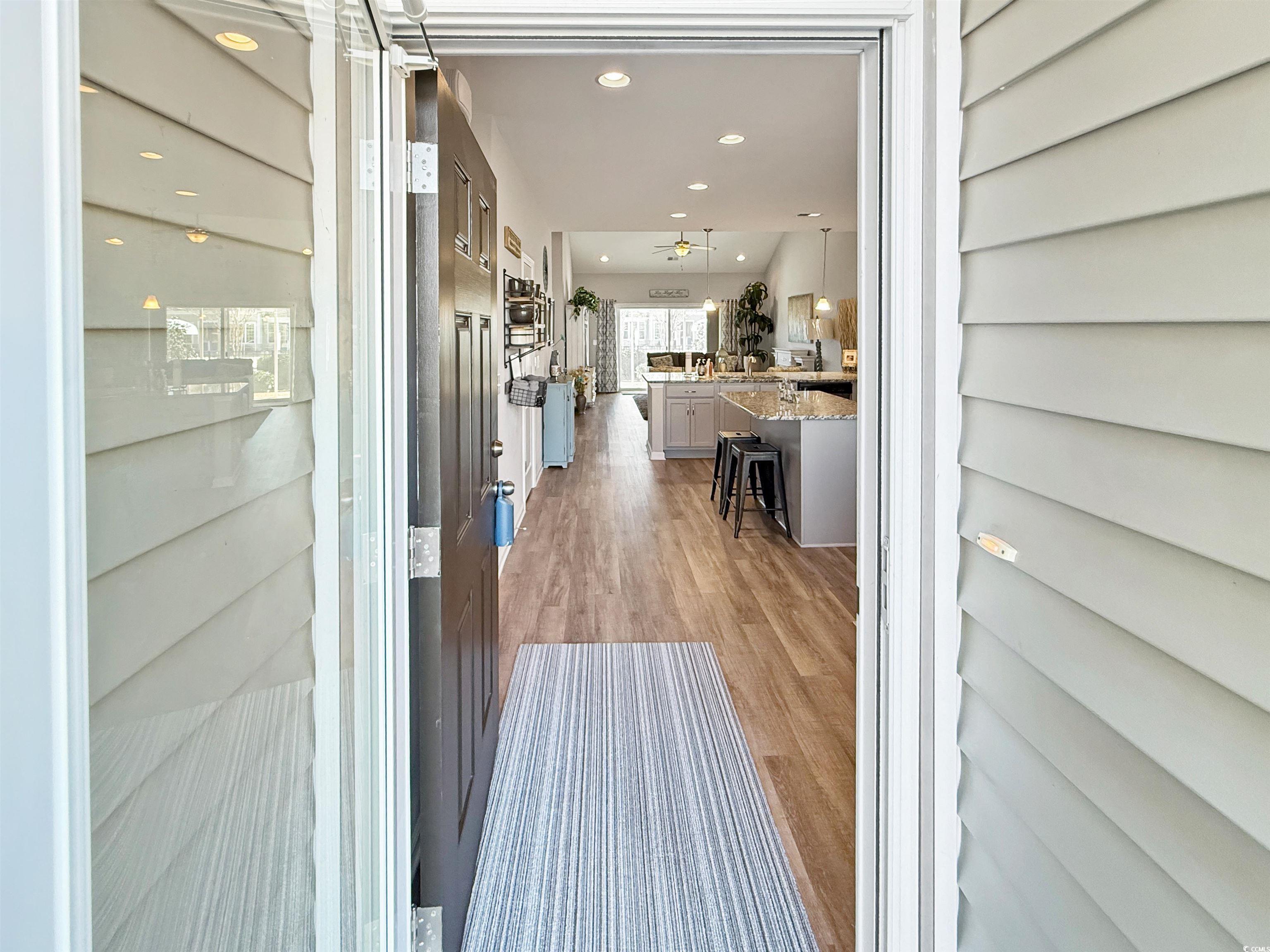 220 Machrie Loop Property Photo 3