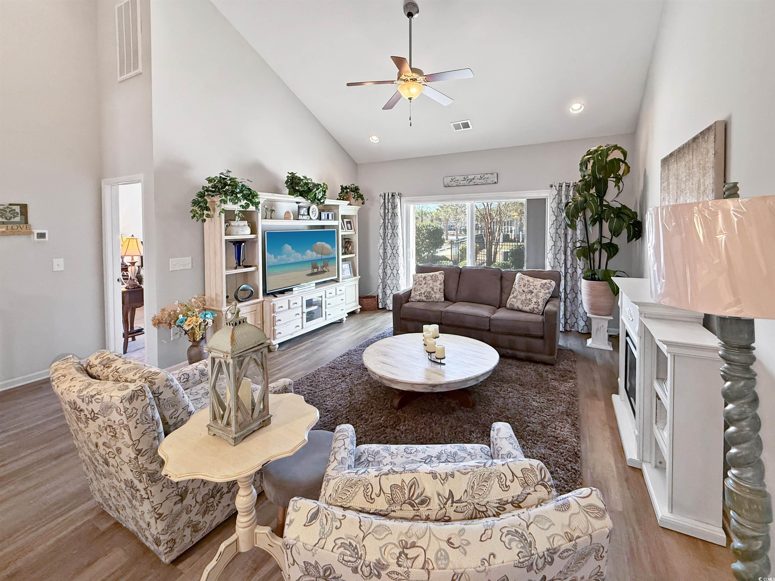 220 Machrie Loop Property Photo 12