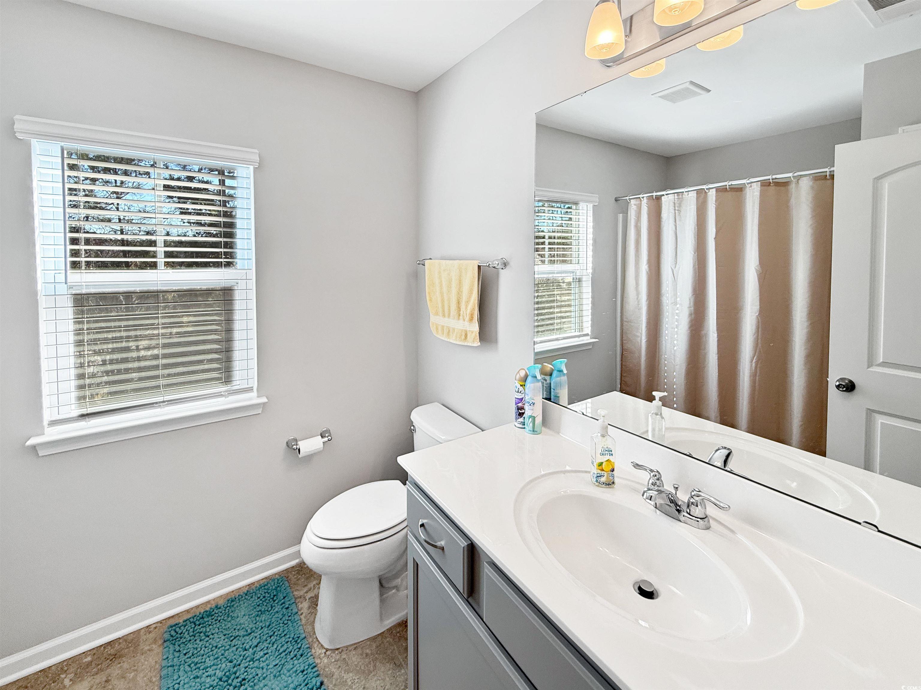 220 Machrie Loop Property Photo 28
