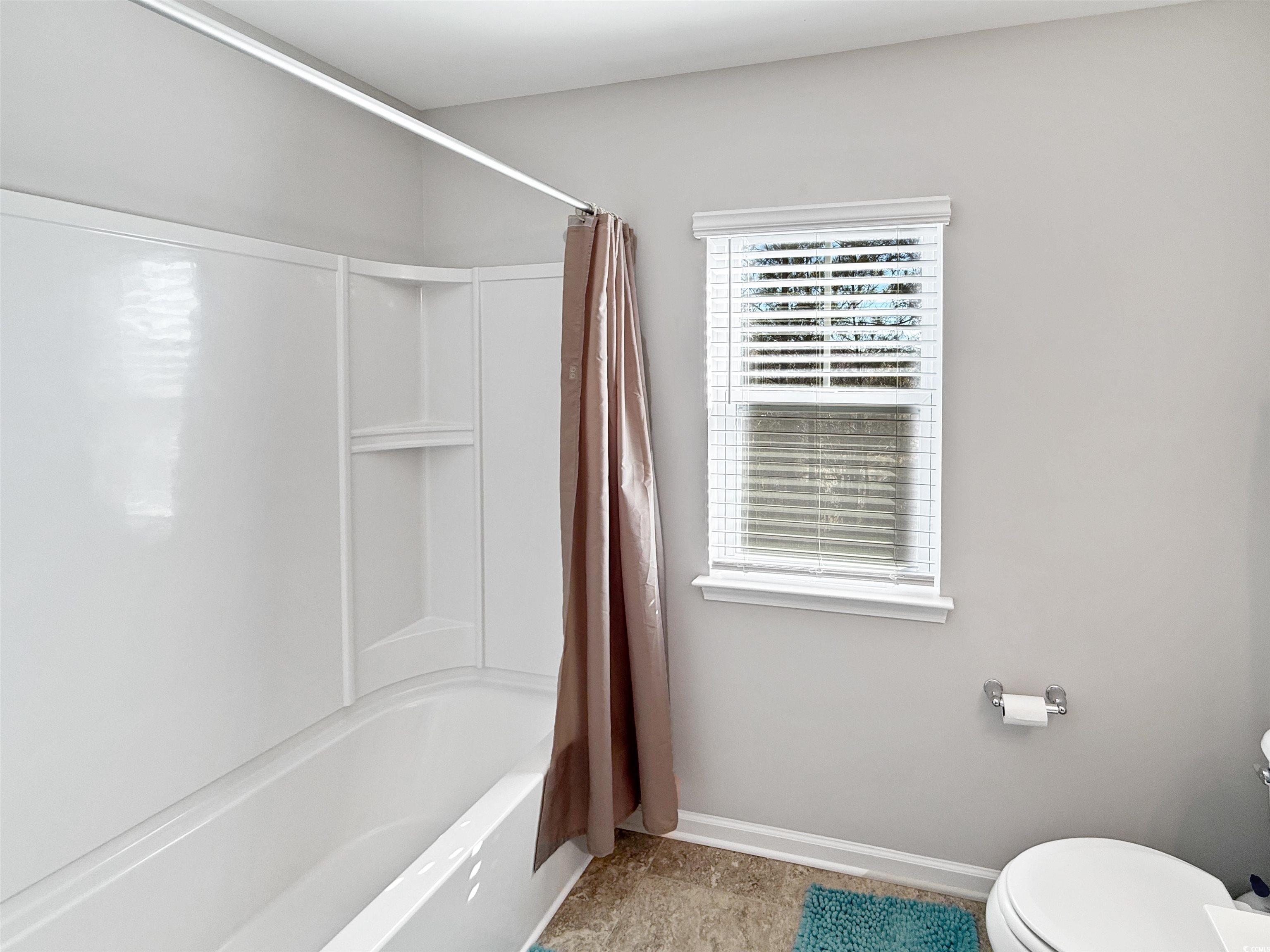 220 Machrie Loop Property Photo 29
