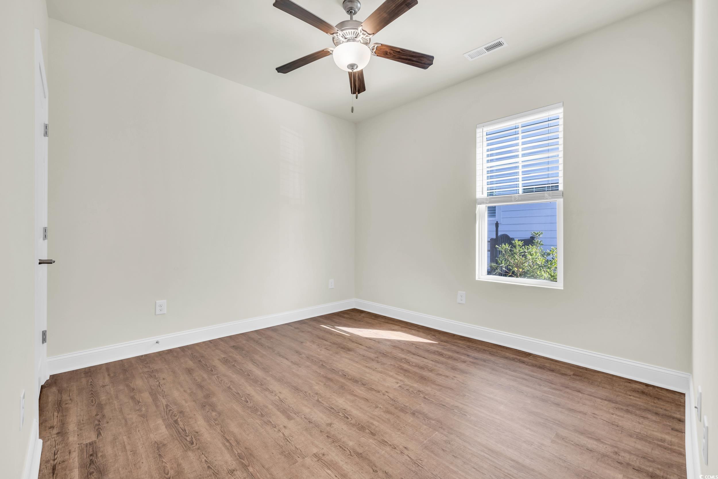 1004 Bonnet Dr. Property Photo 23