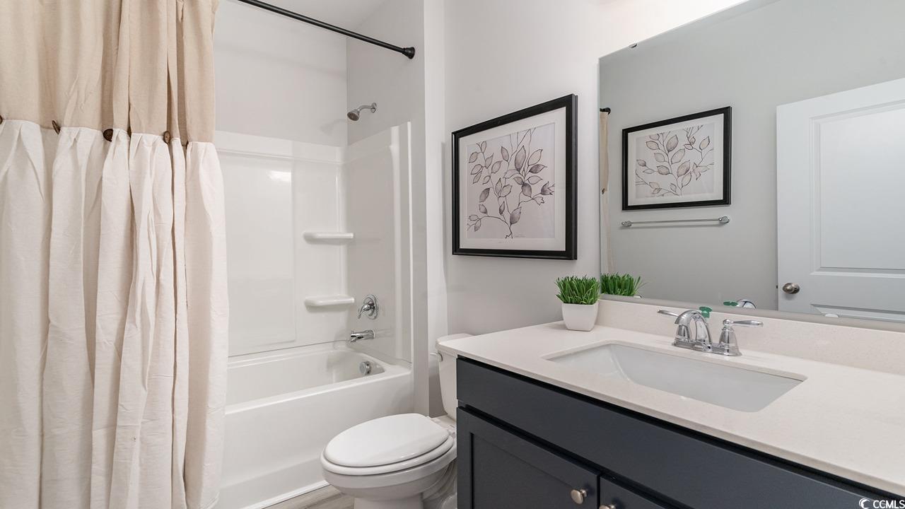 842 Ireland Dr. Property Photo 5