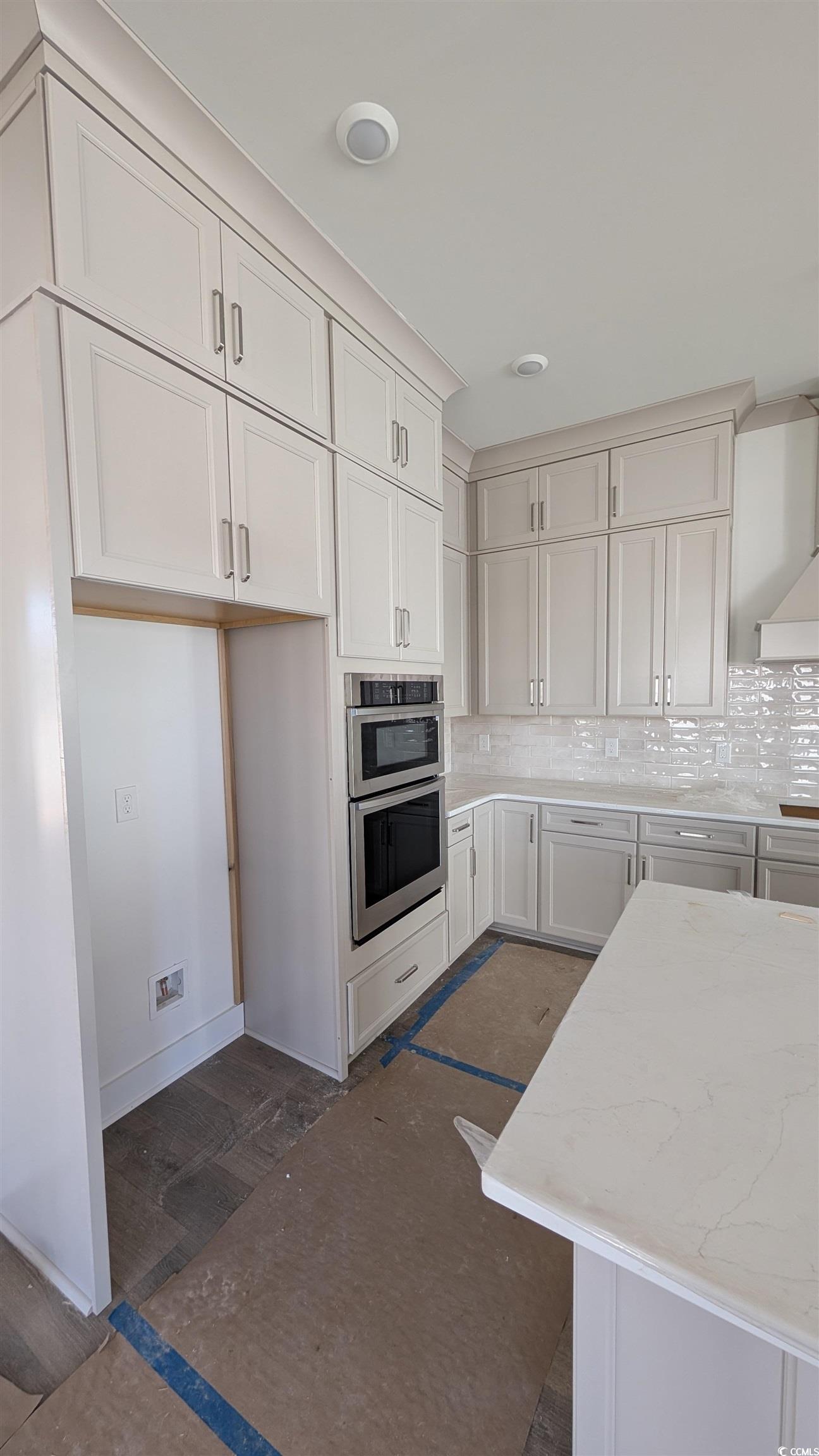 413 West Palms Dr. Property Photo 11