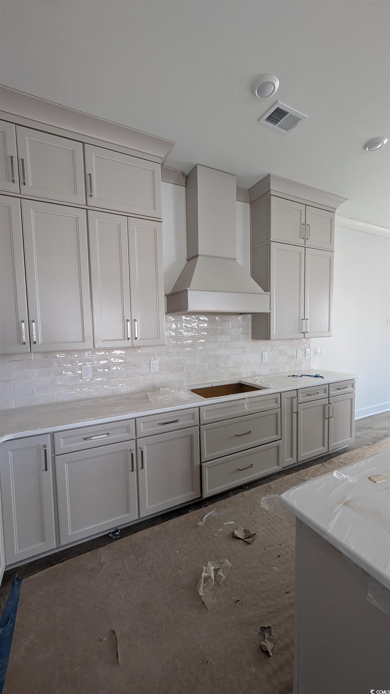 413 West Palms Dr. Property Photo 12