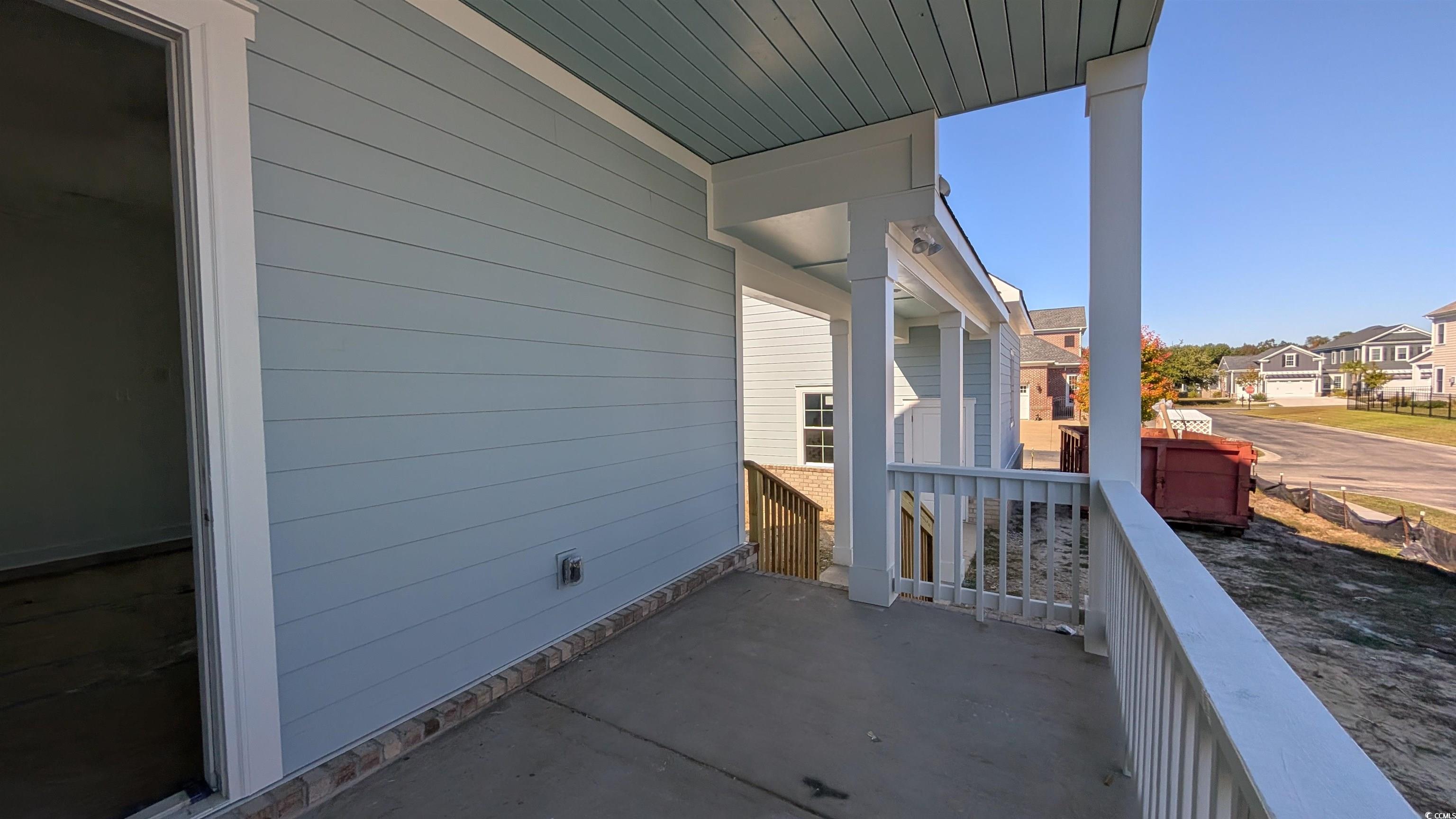 413 West Palms Dr. Property Photo 16