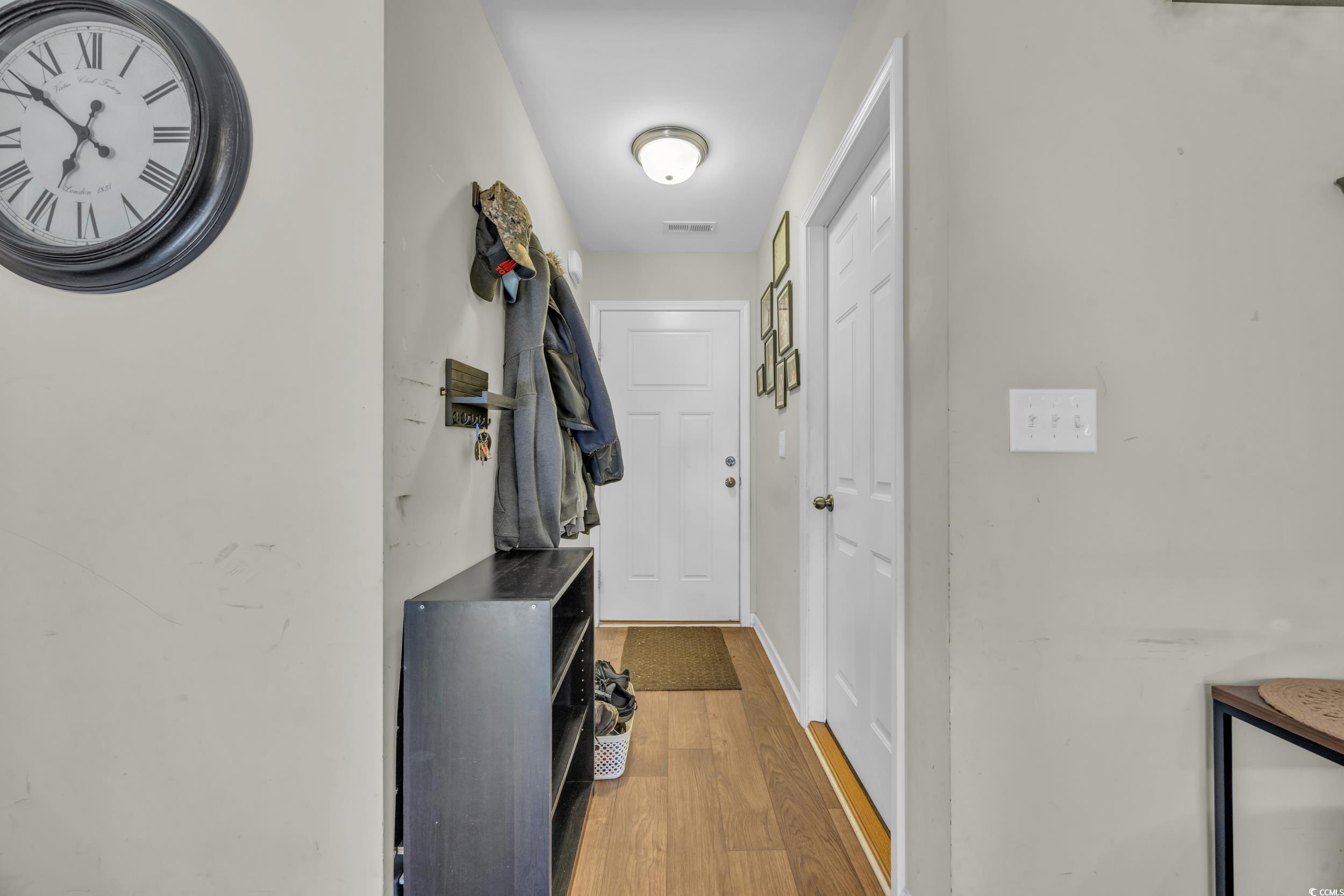 1240 Pineridge St. Property Photo 16