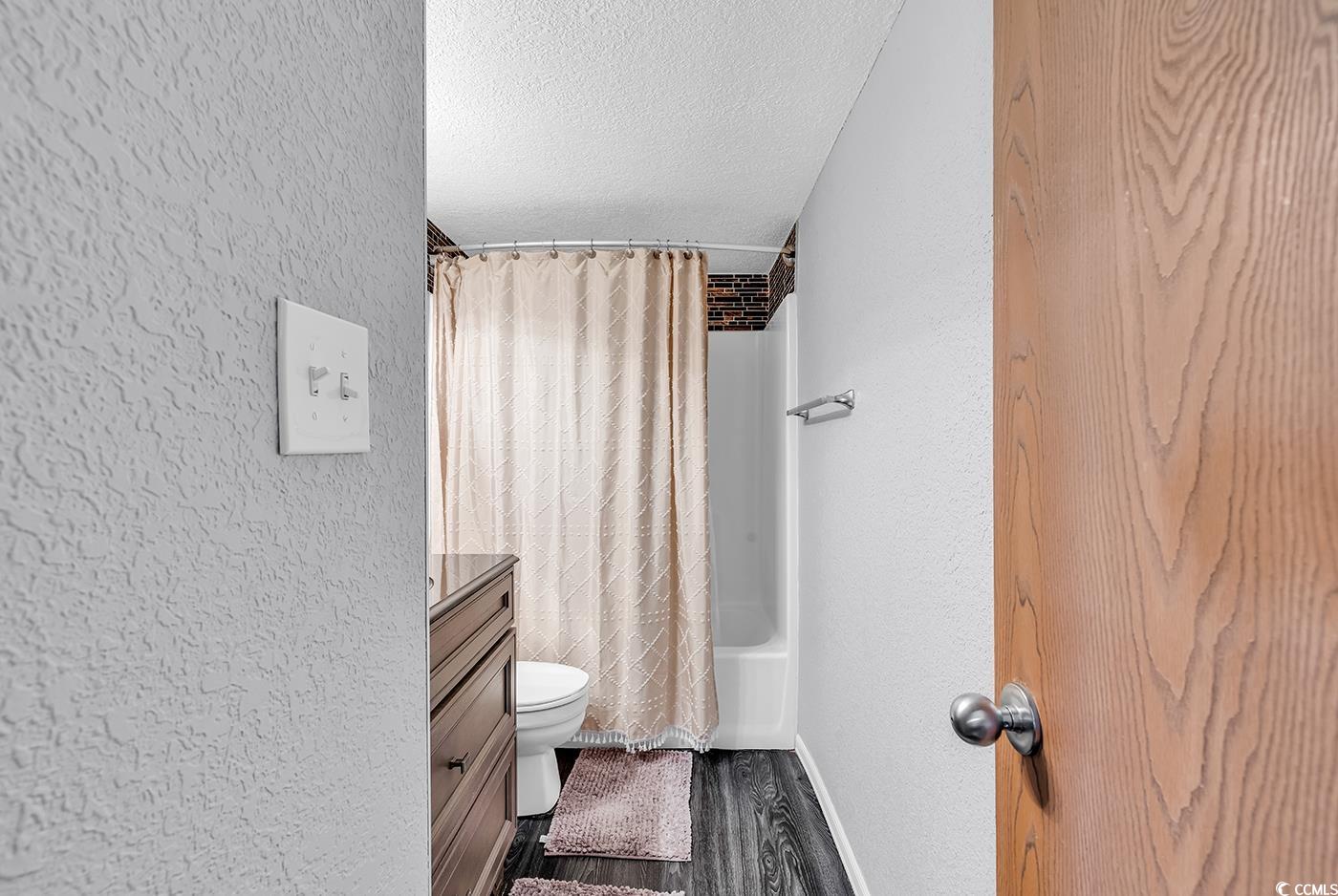 1012 N Waccamaw Dr. Property Photo 6