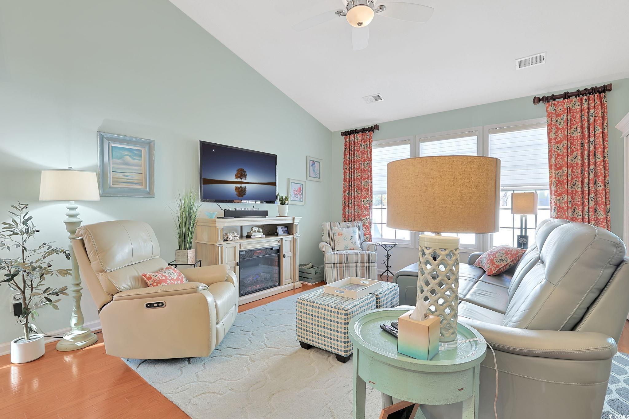 316 Saint Catherine Bay Ct. Property Photo 2