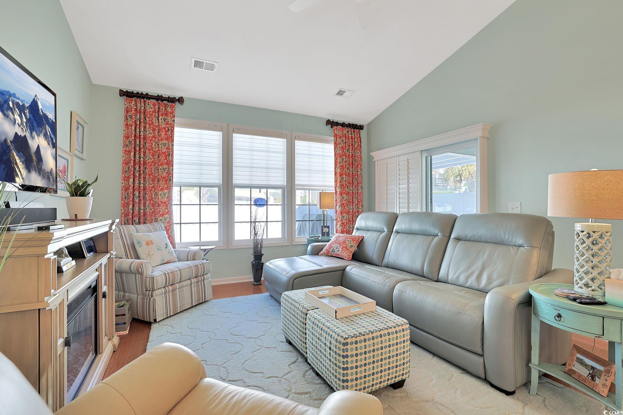 316 Saint Catherine Bay Ct. Property Photo 3