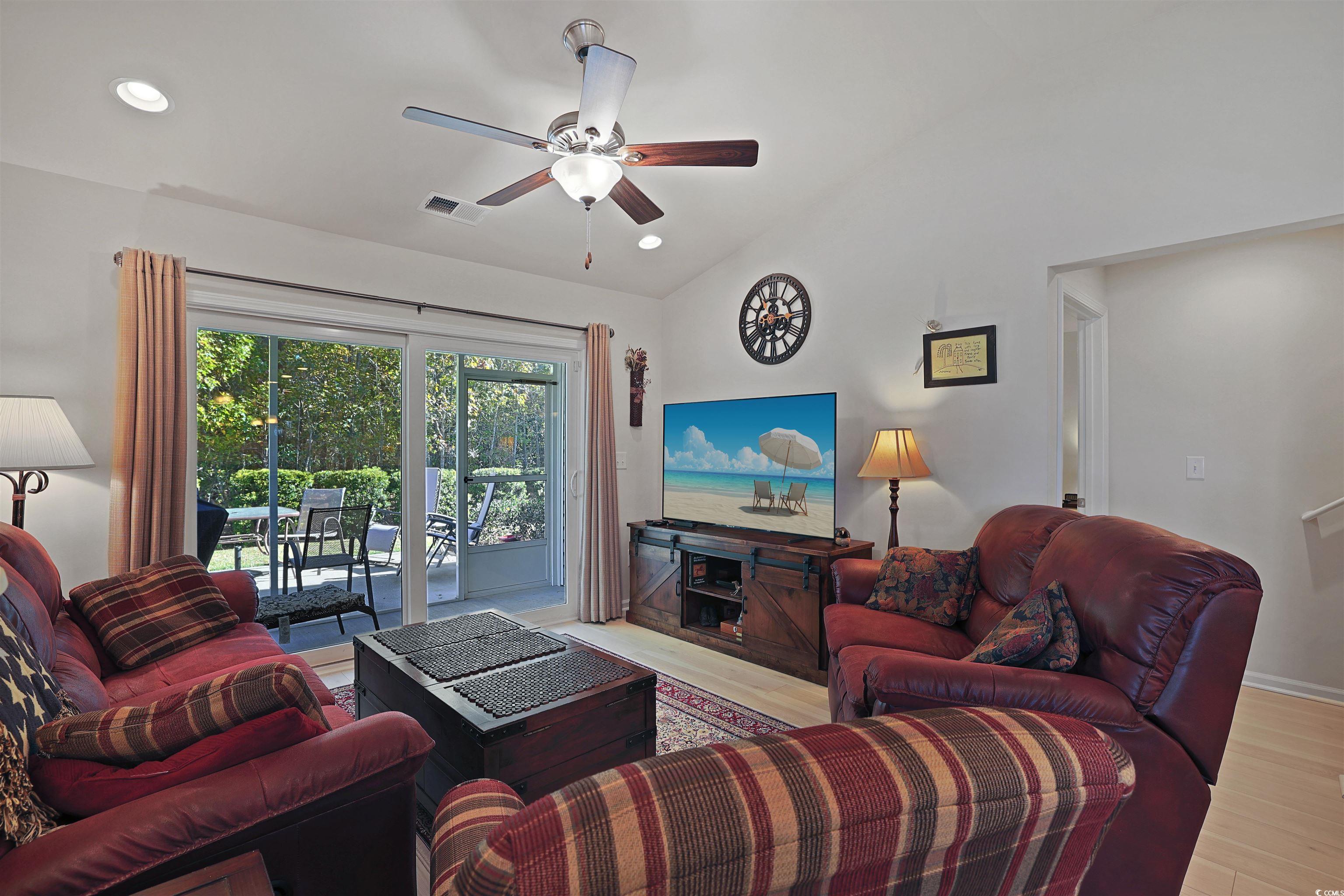 132-a Machrie Loop Property Photo 3