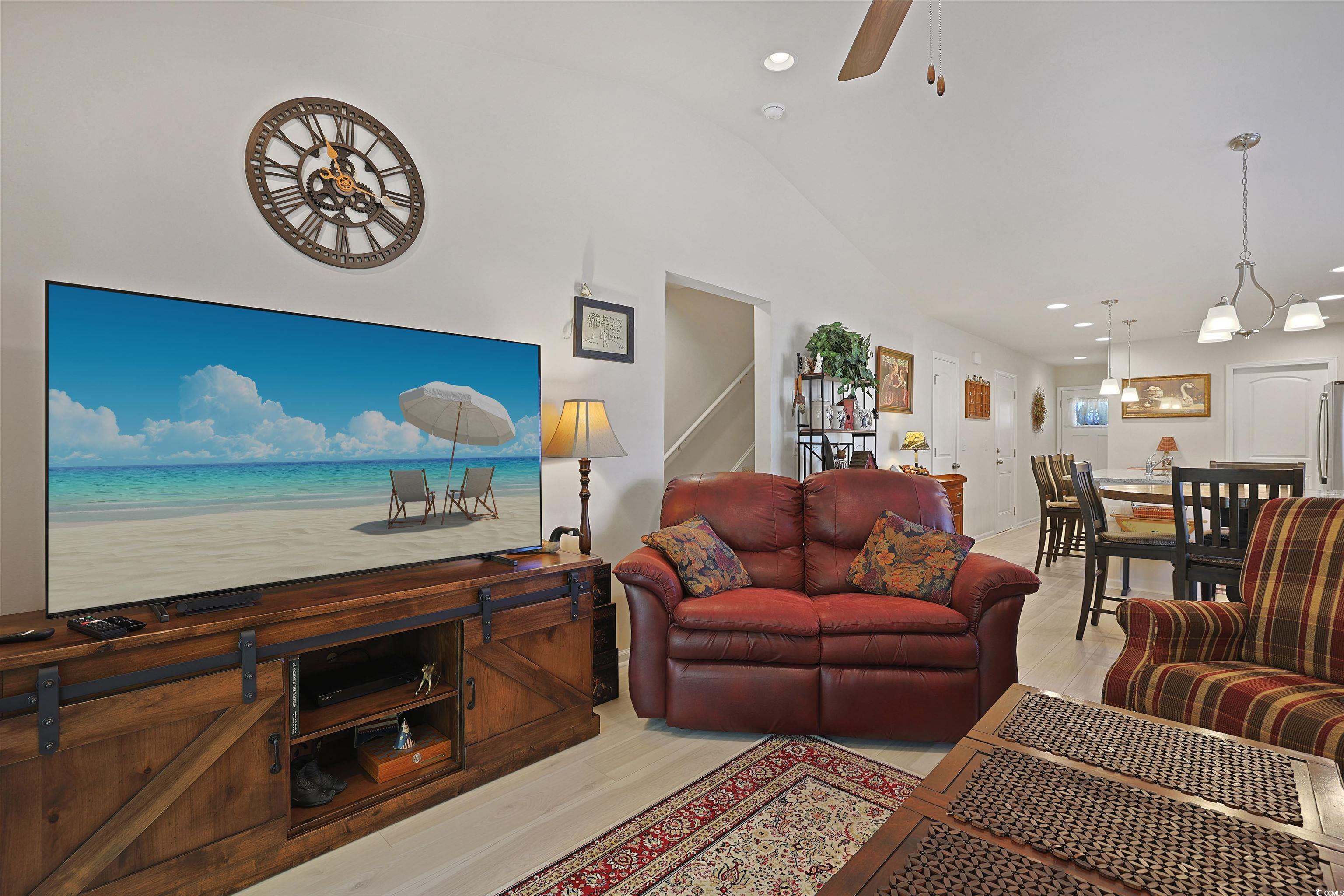 132-a Machrie Loop Property Photo 4