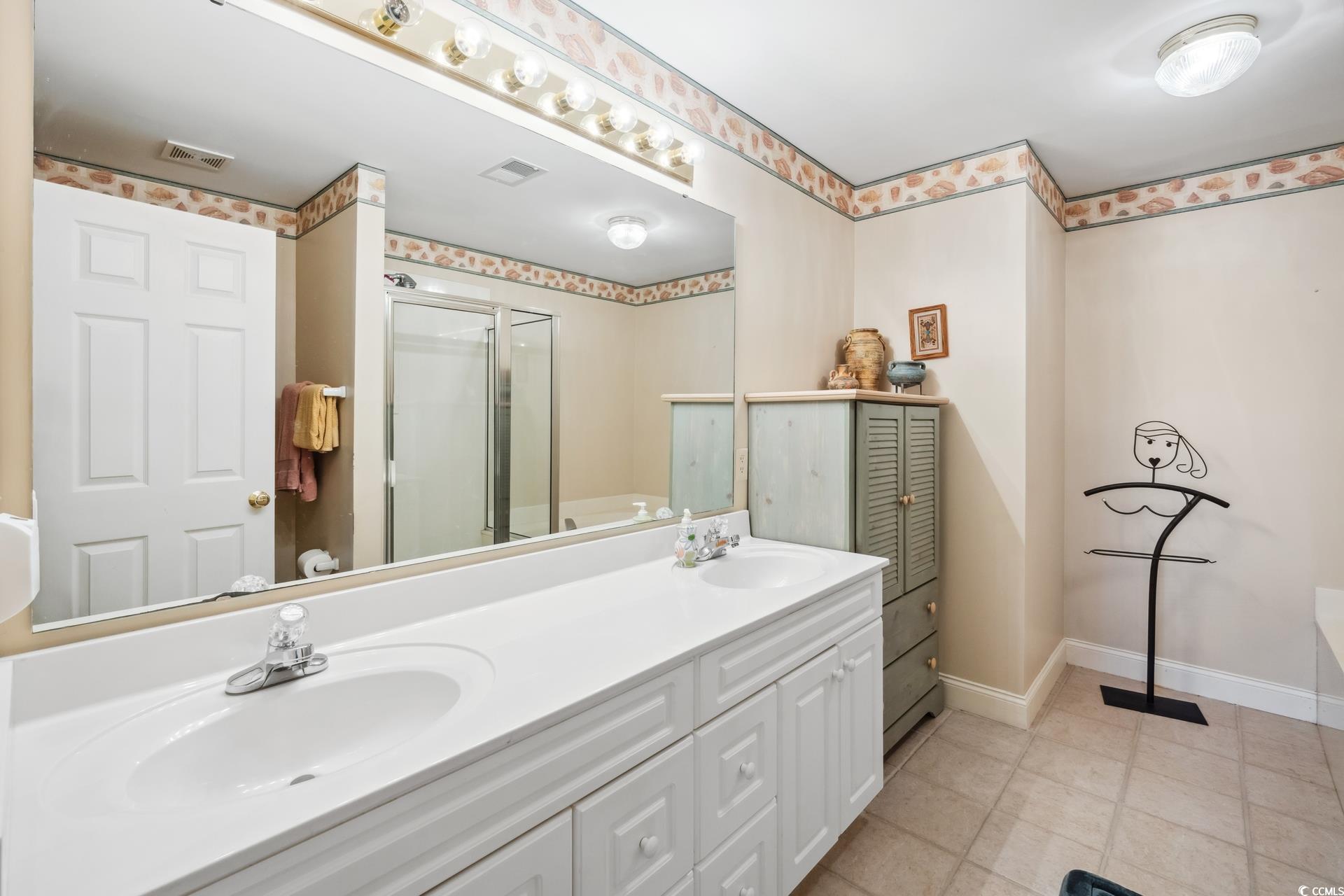 489-3 Golden Bear Dr. Property Photo 18