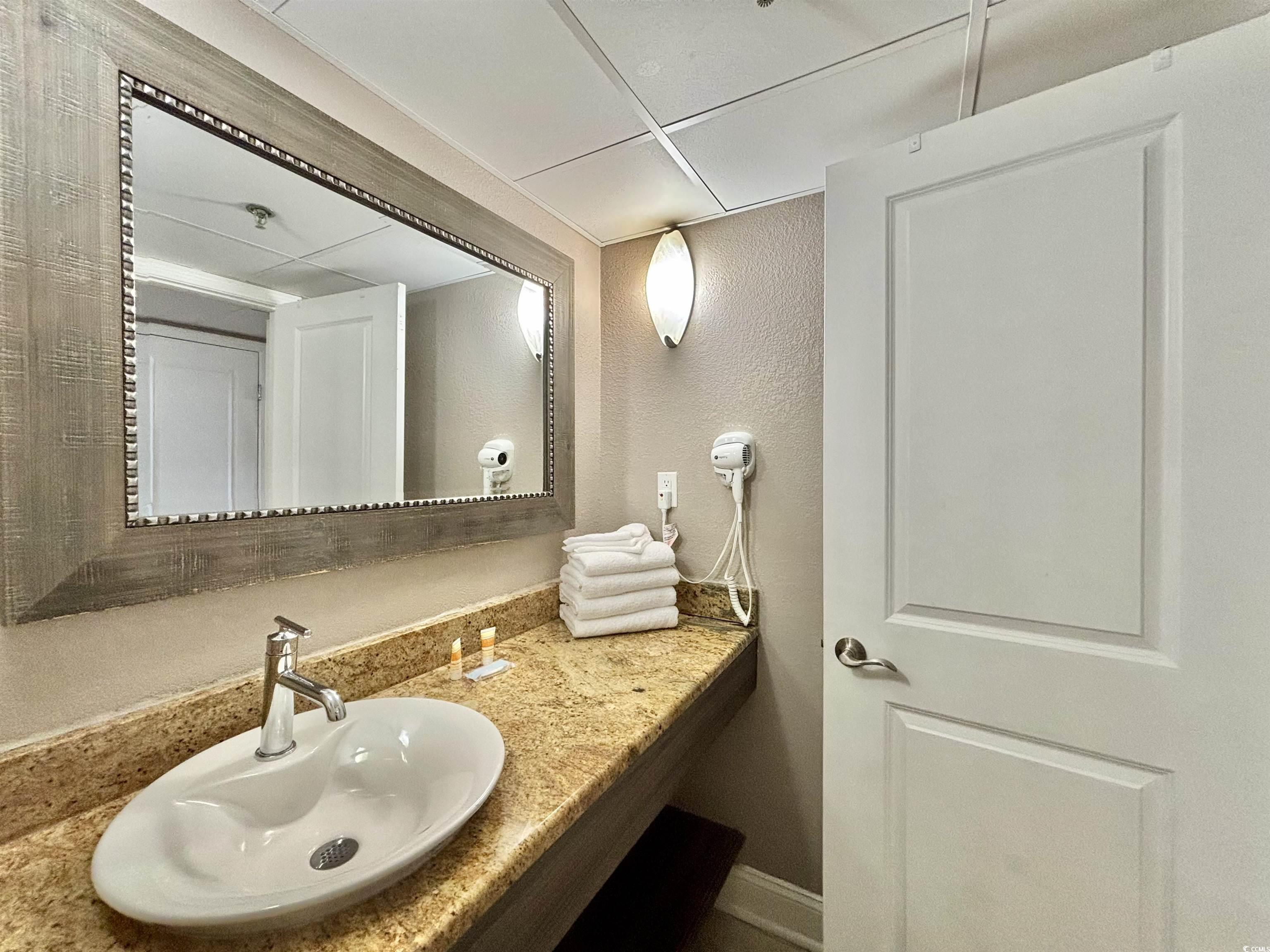 6900 N Ocean Blvd. Property Photo 11
