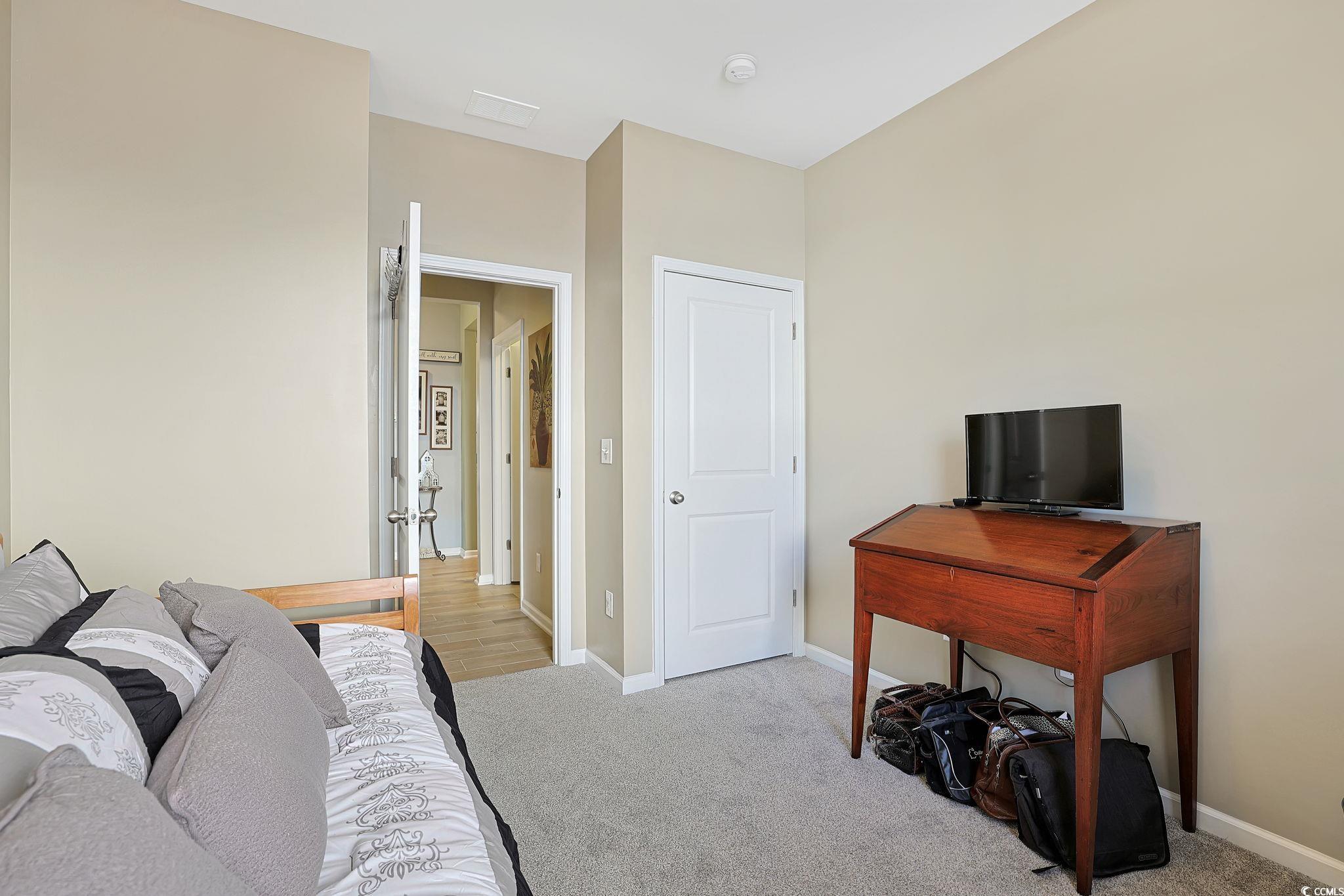 191 Ocean Commons Dr. Property Photo 17