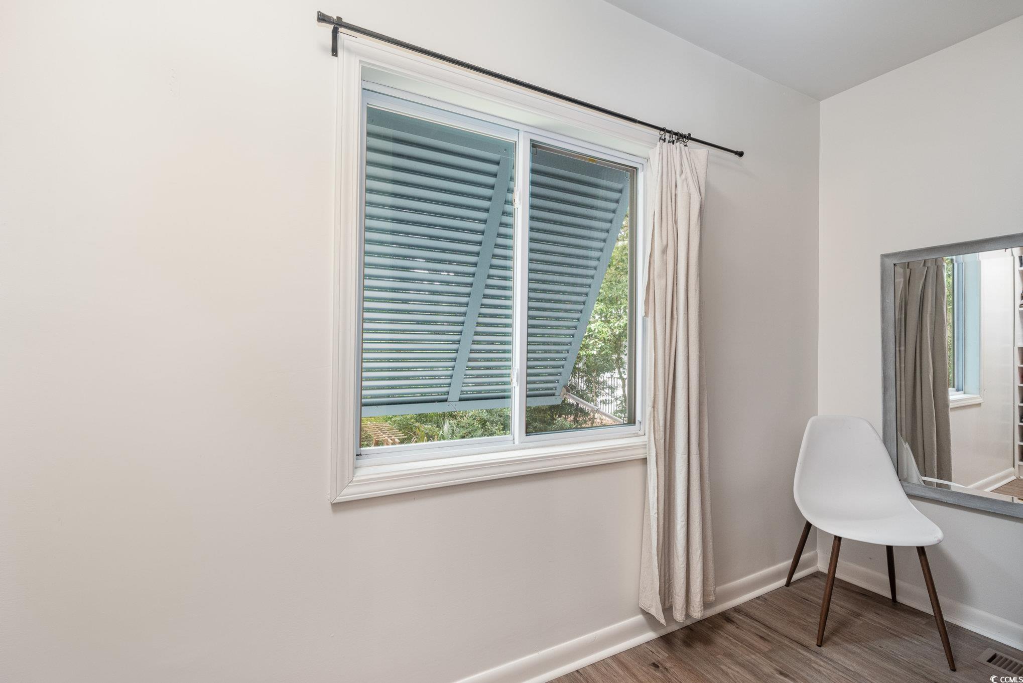 245 Windover Dr. Property Photo 12
