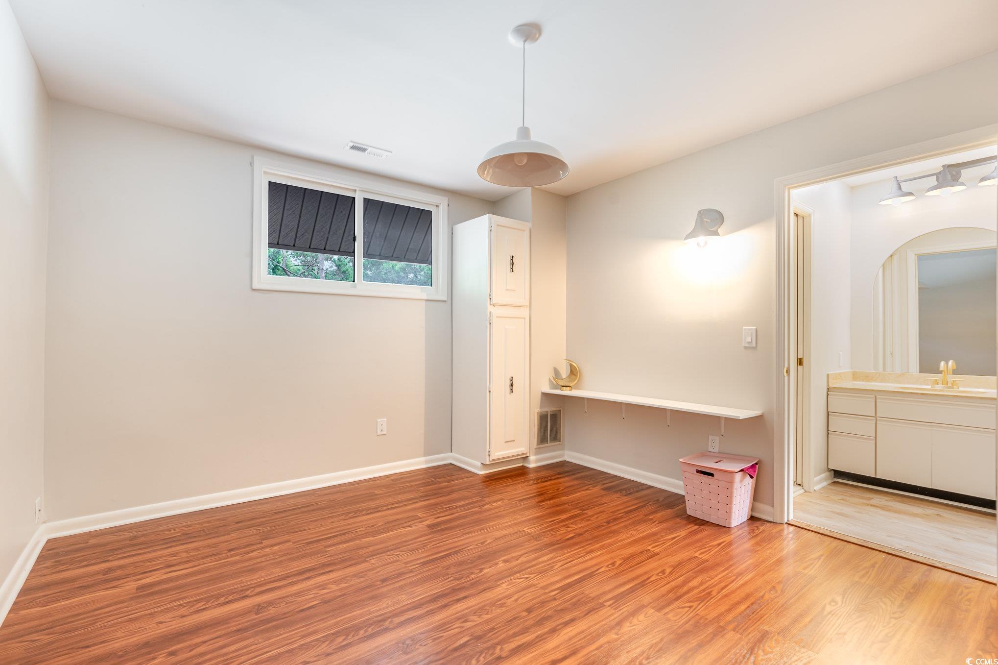 245 Windover Dr. Property Photo 18