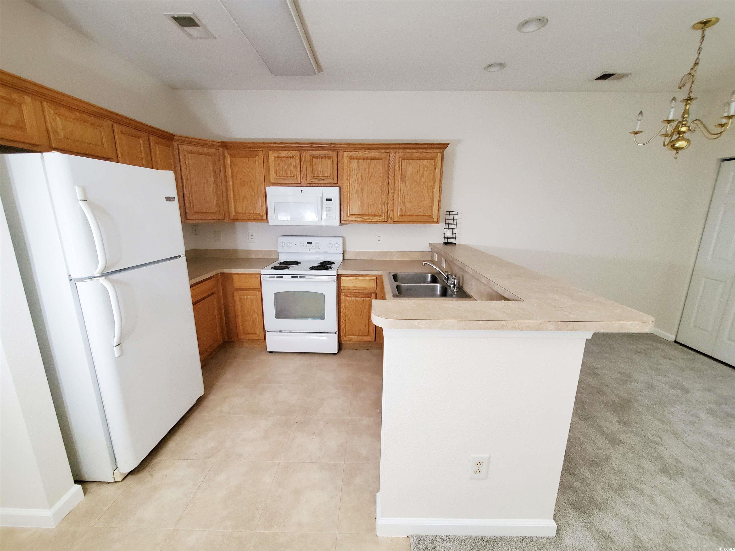 155 Chenoa Dr. Property Photo 6