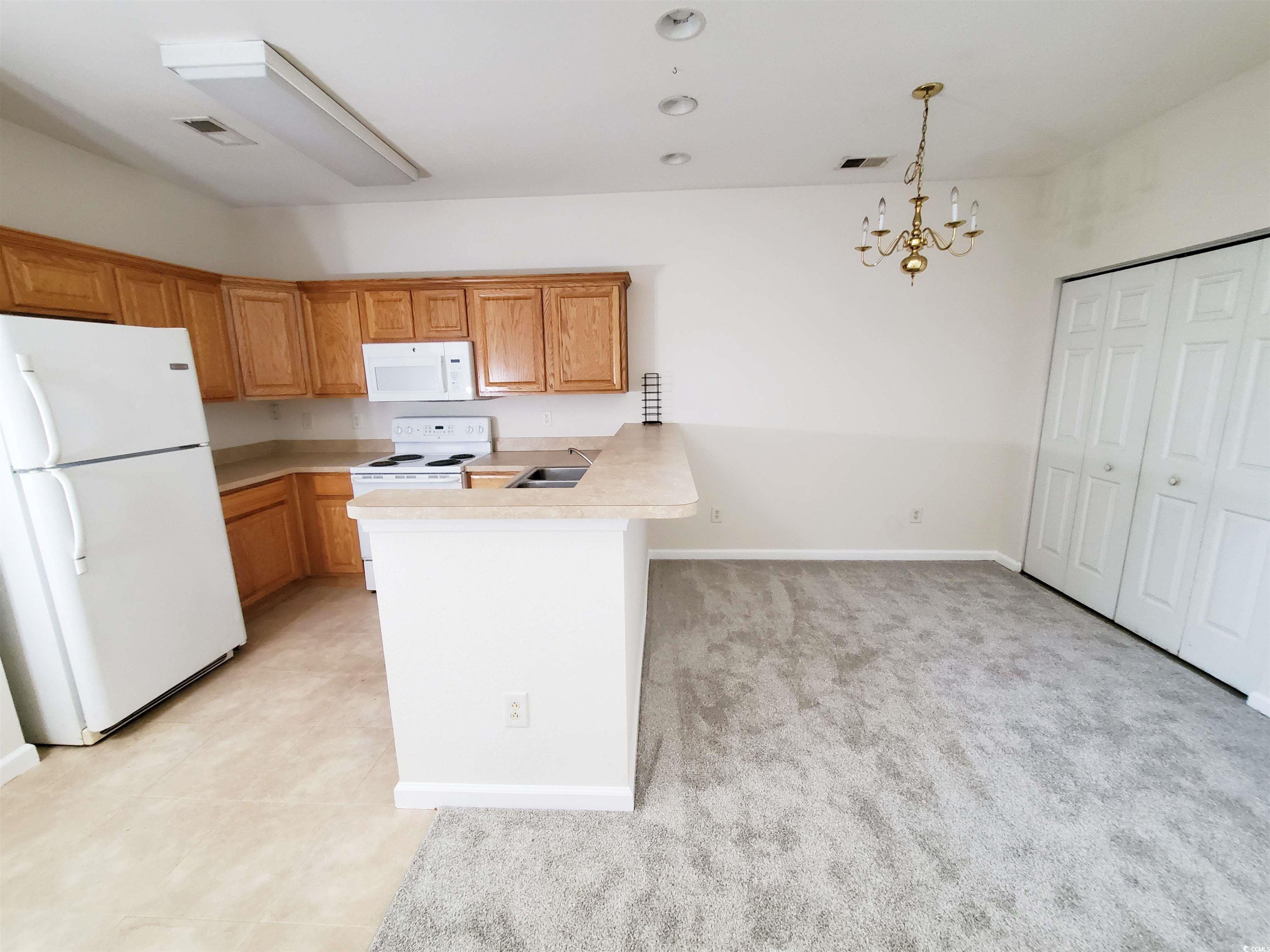 155 Chenoa Dr. Property Photo 9