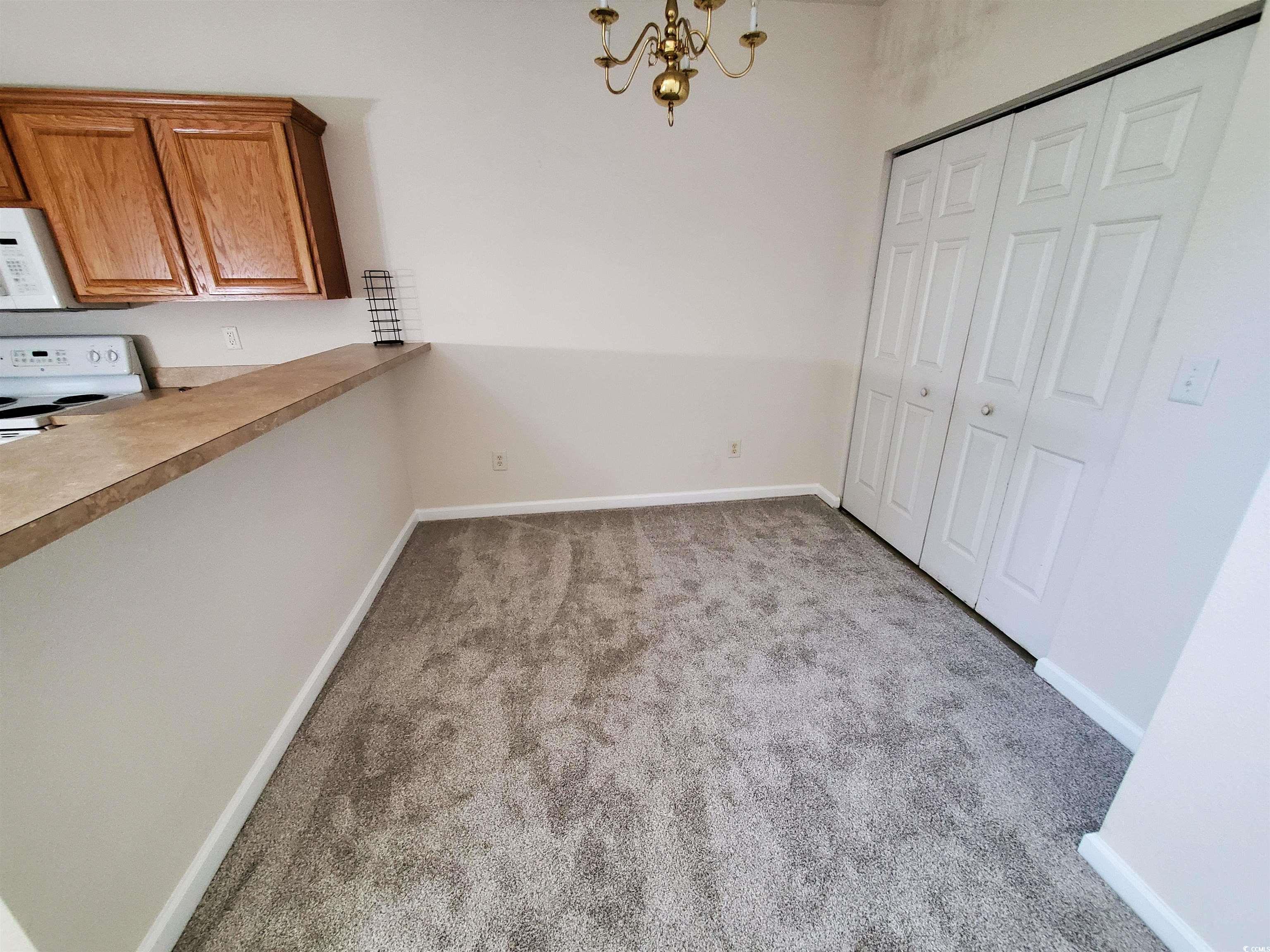 155 Chenoa Dr. Property Photo 10