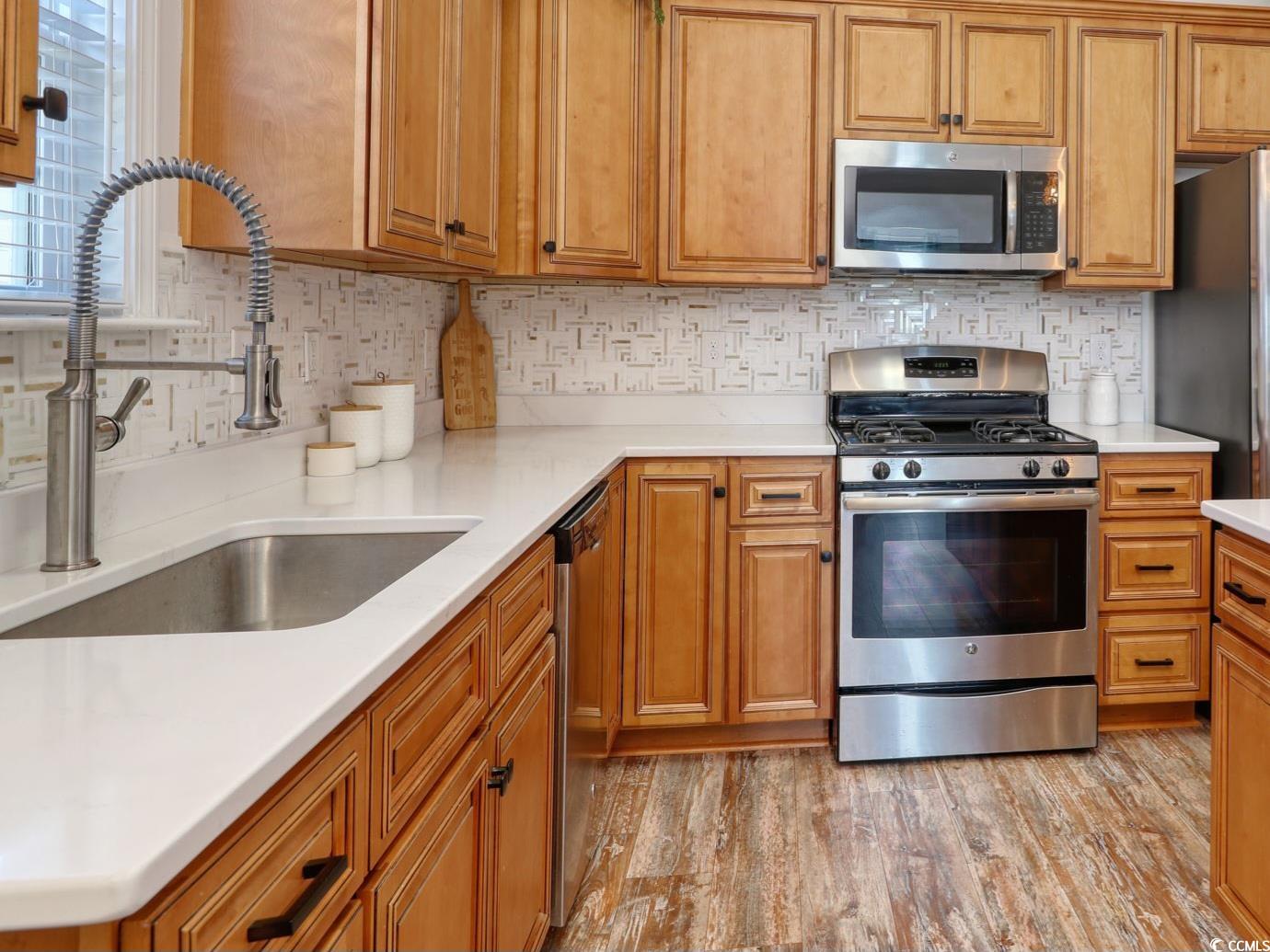 502 Castellar Ln. Property Photo 8