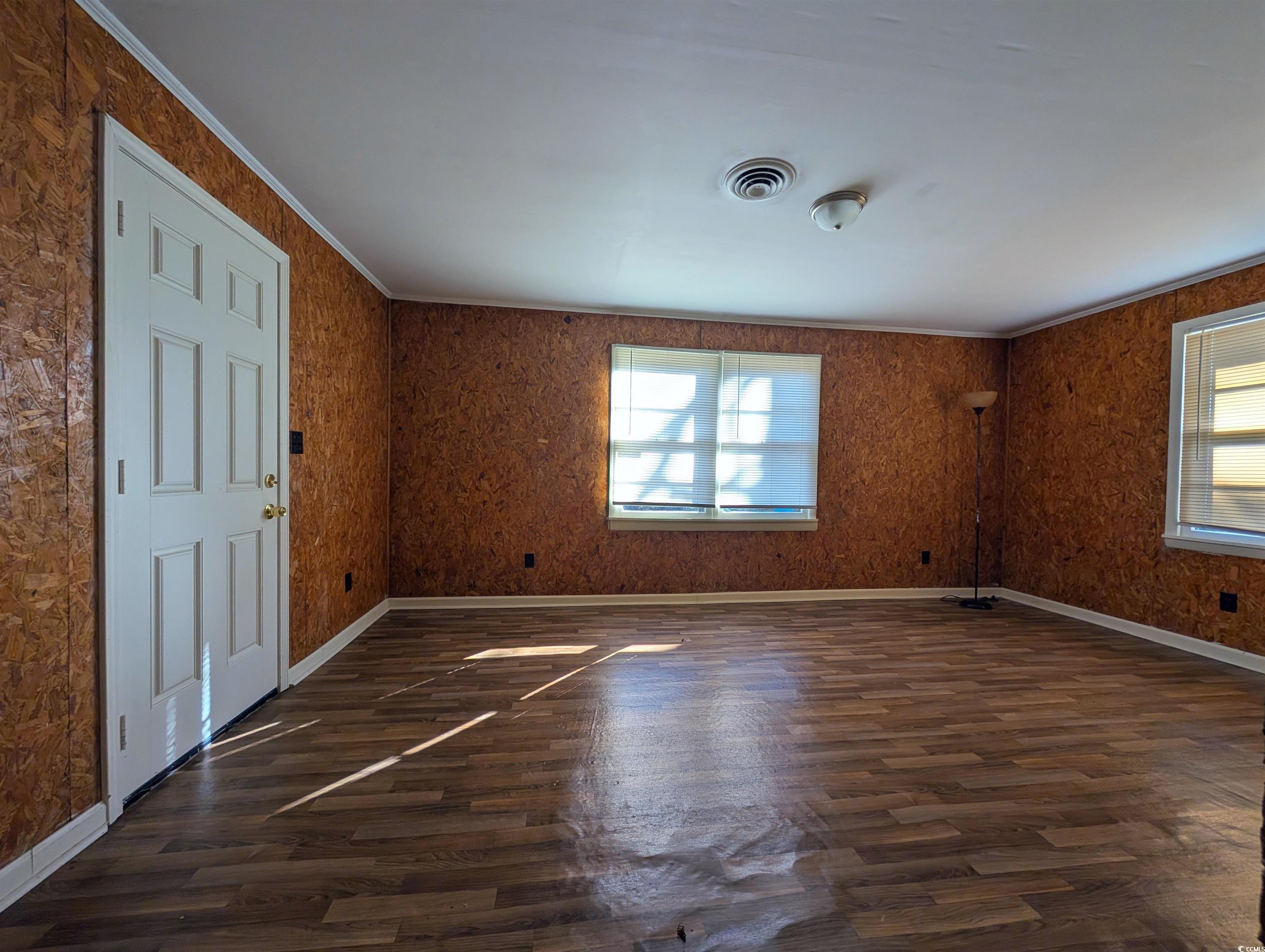 334 Lincolnshire Dr. Property Photo 5