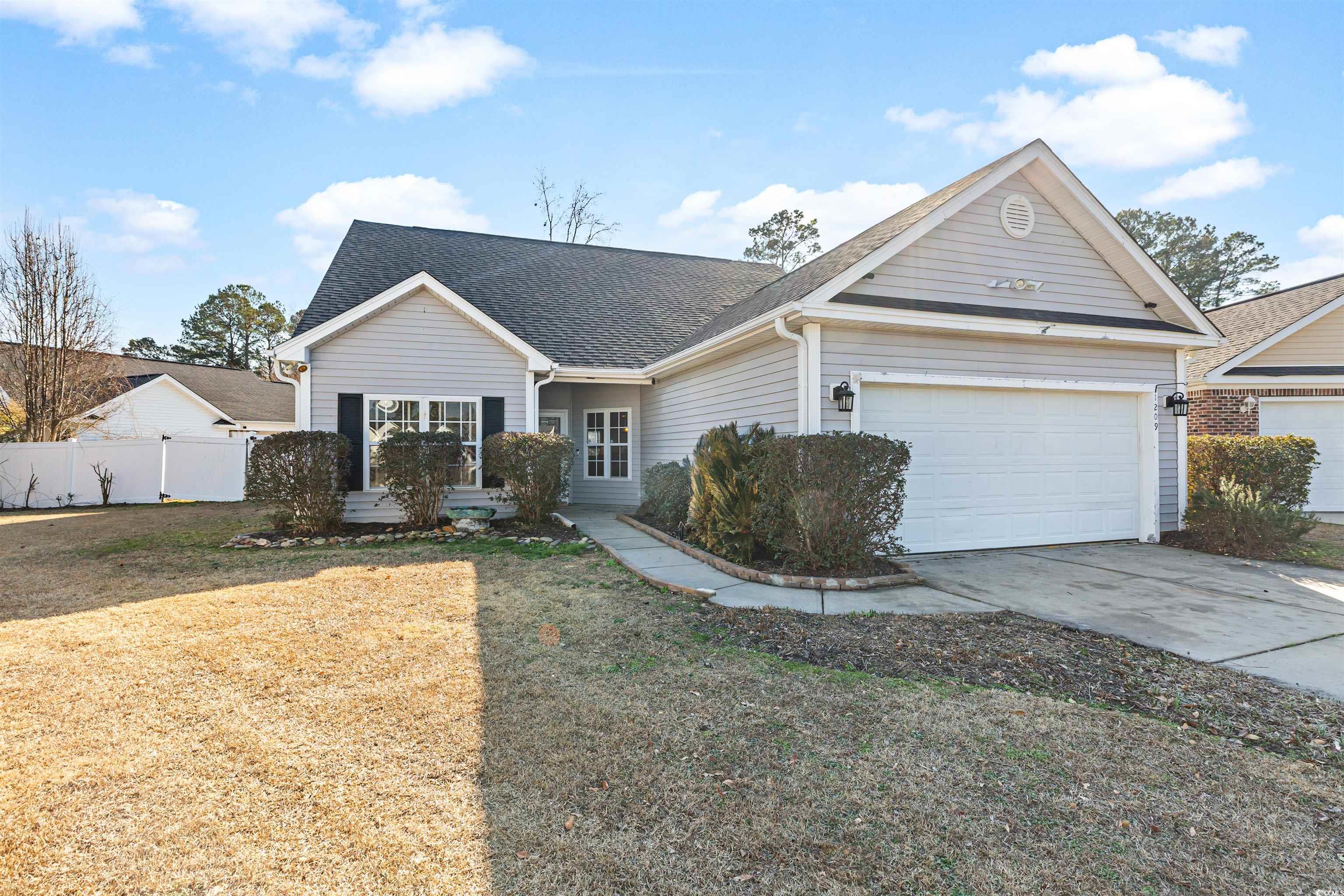 Lawsons Landing Real Estate Listings Main Image