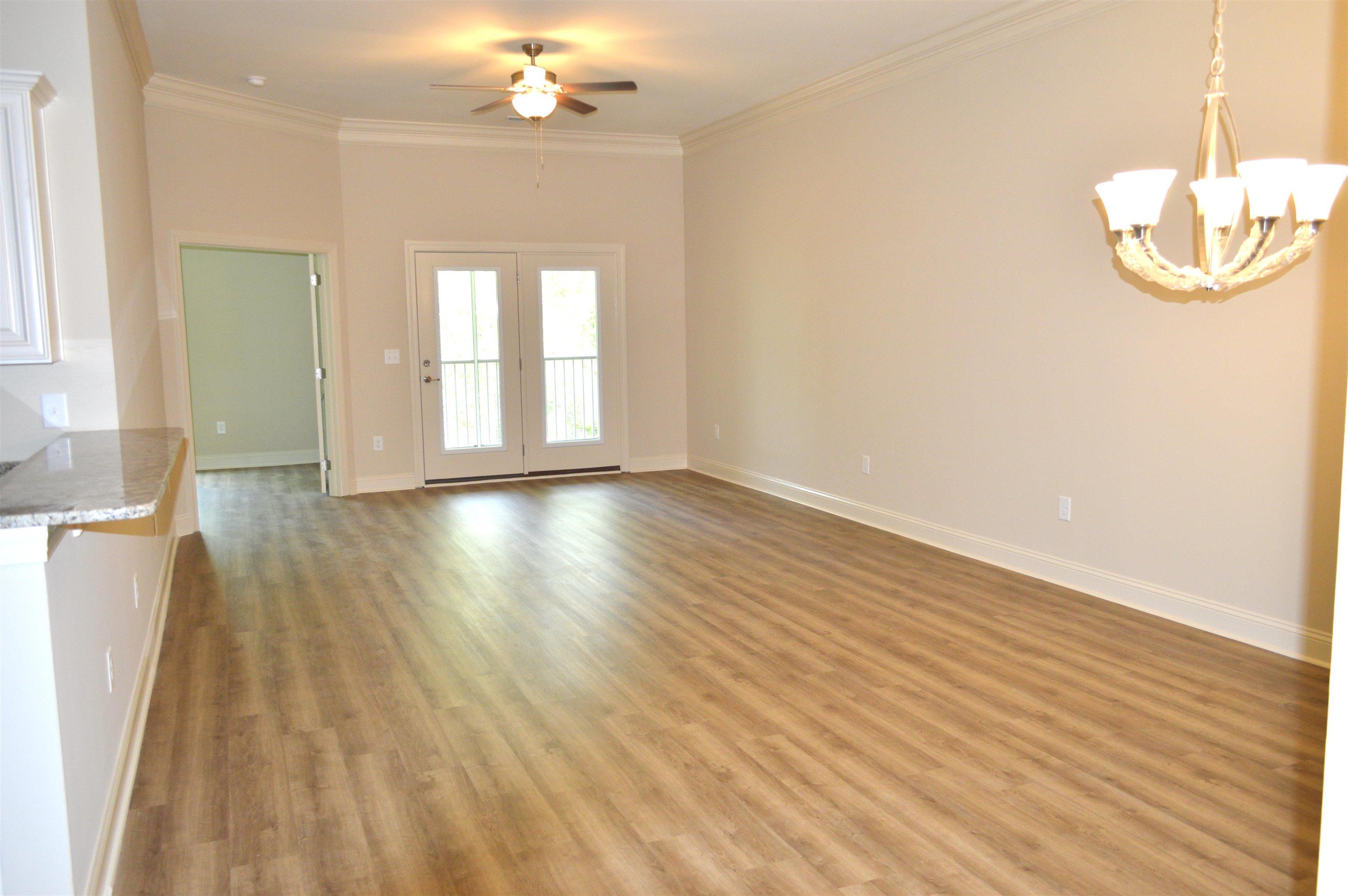 81 Delray Dr. Property Photo 6