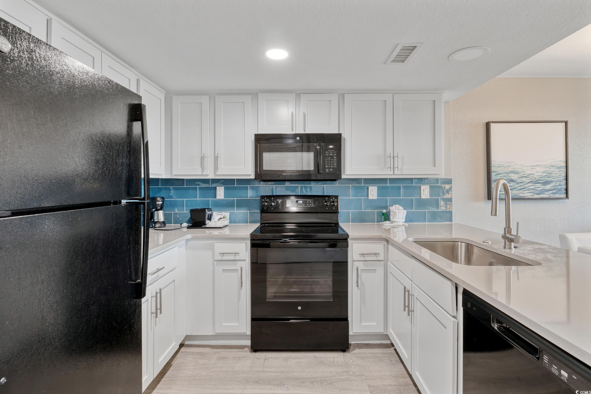 2106 N Ocean Bl N Ocean Blvd. Property Photo 11