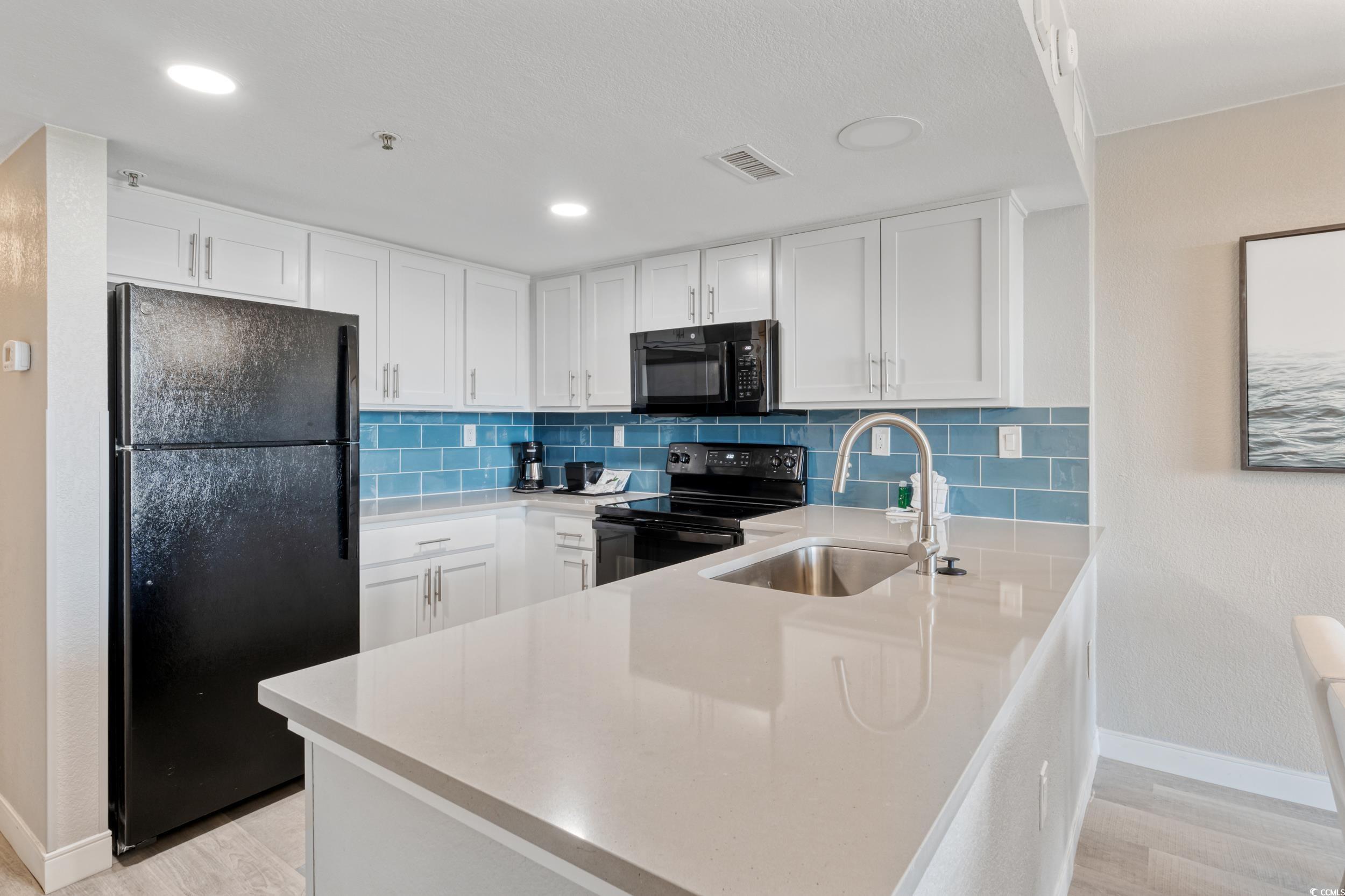 2106 N Ocean Bl N Ocean Blvd. Property Photo 12