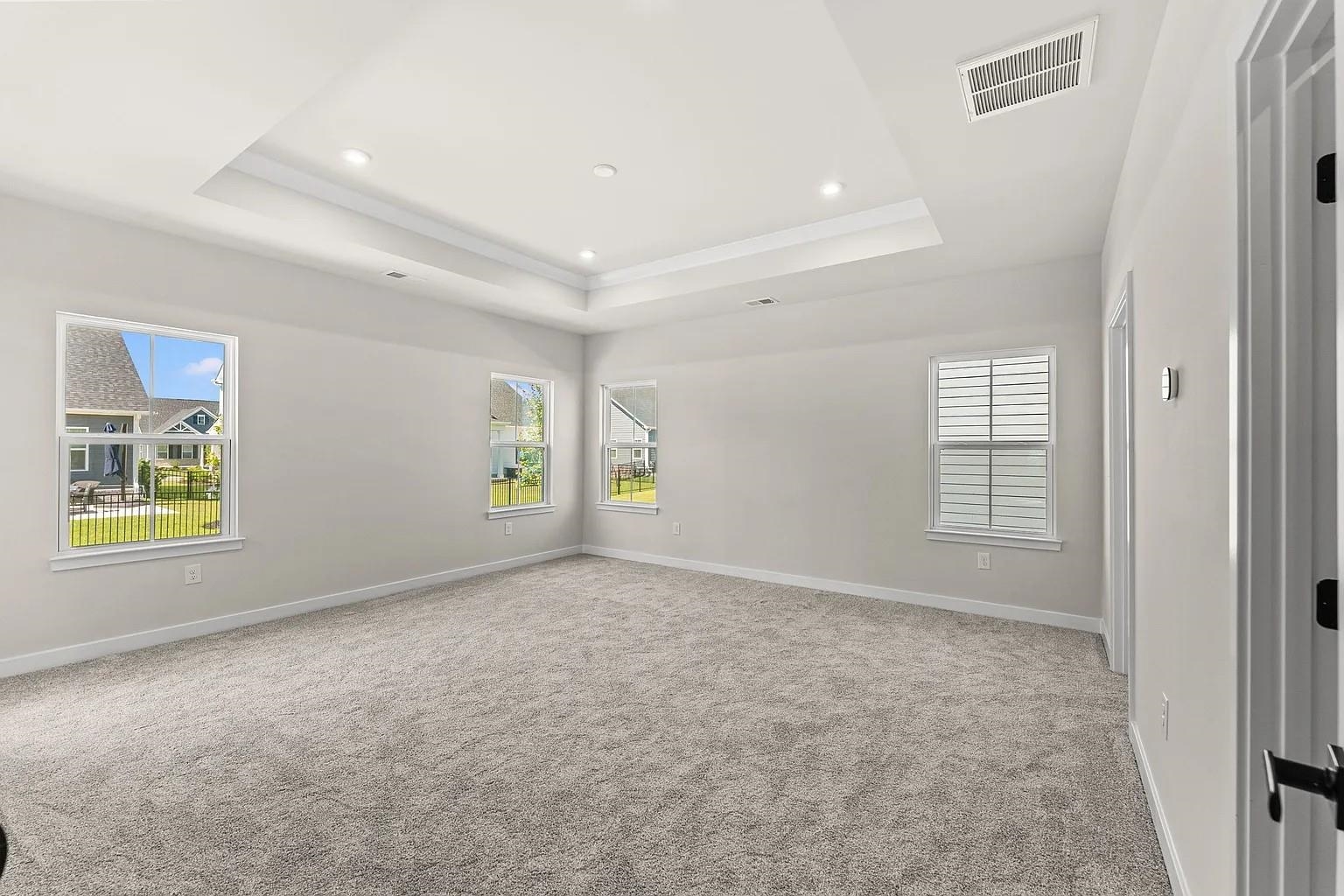 8008 Lotus Dr Property Photo 3